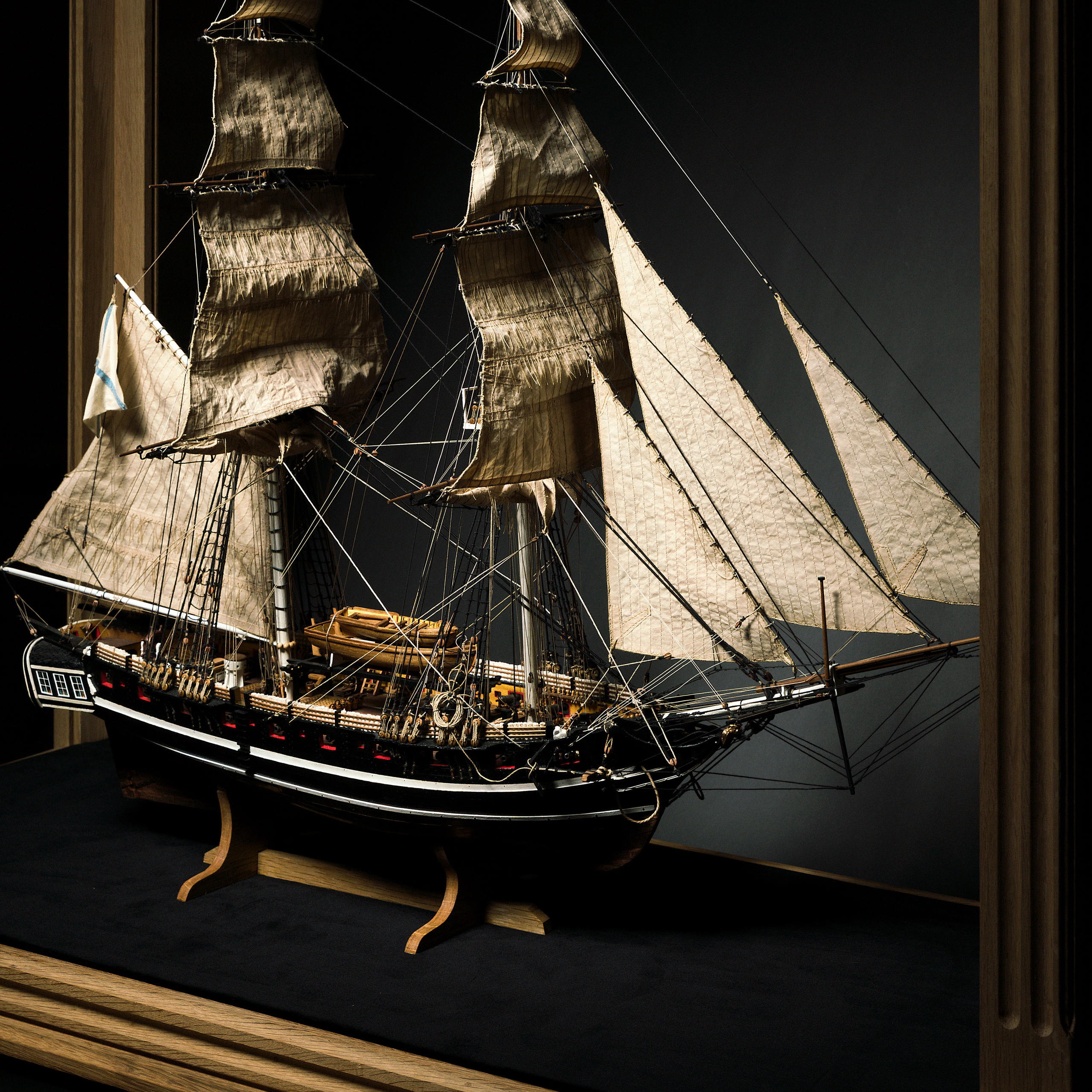 Предметы интерьера. Студия коммерческой съемки ХВОЯ