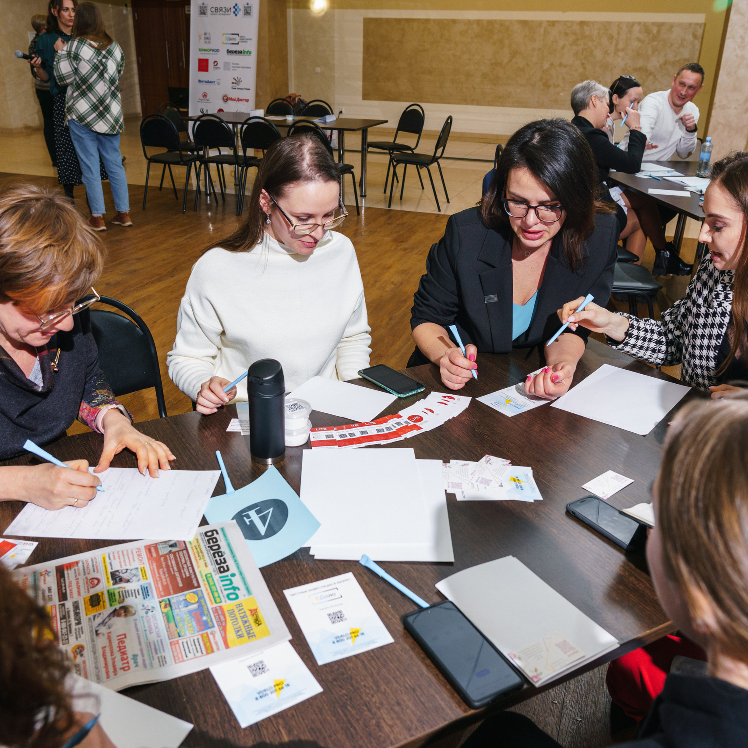 Связи «Нетворкинг». Студия коммерческой съемки ХВОЯ