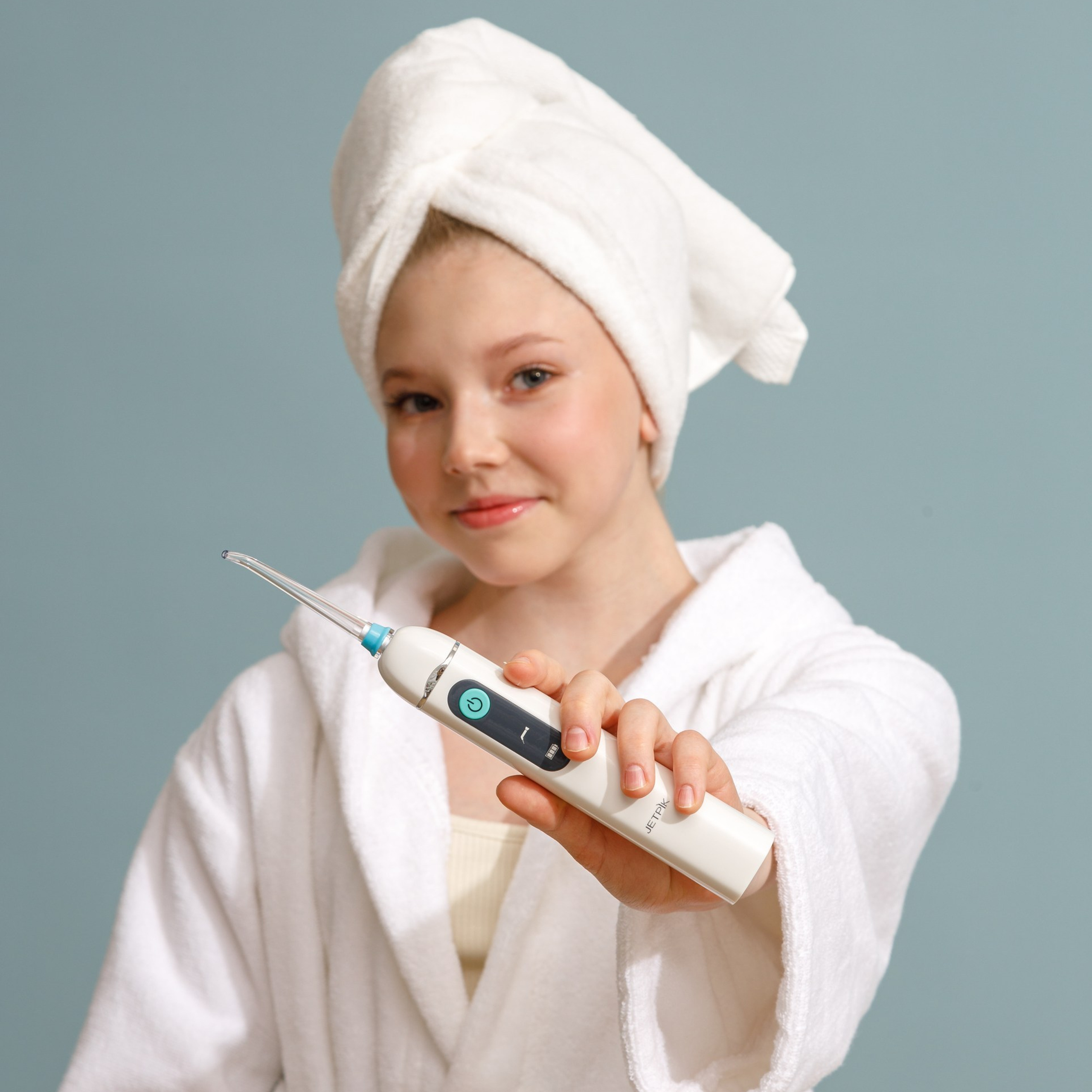 Предметная съемка с моделями. Студия коммерческой съемки ХВОЯ