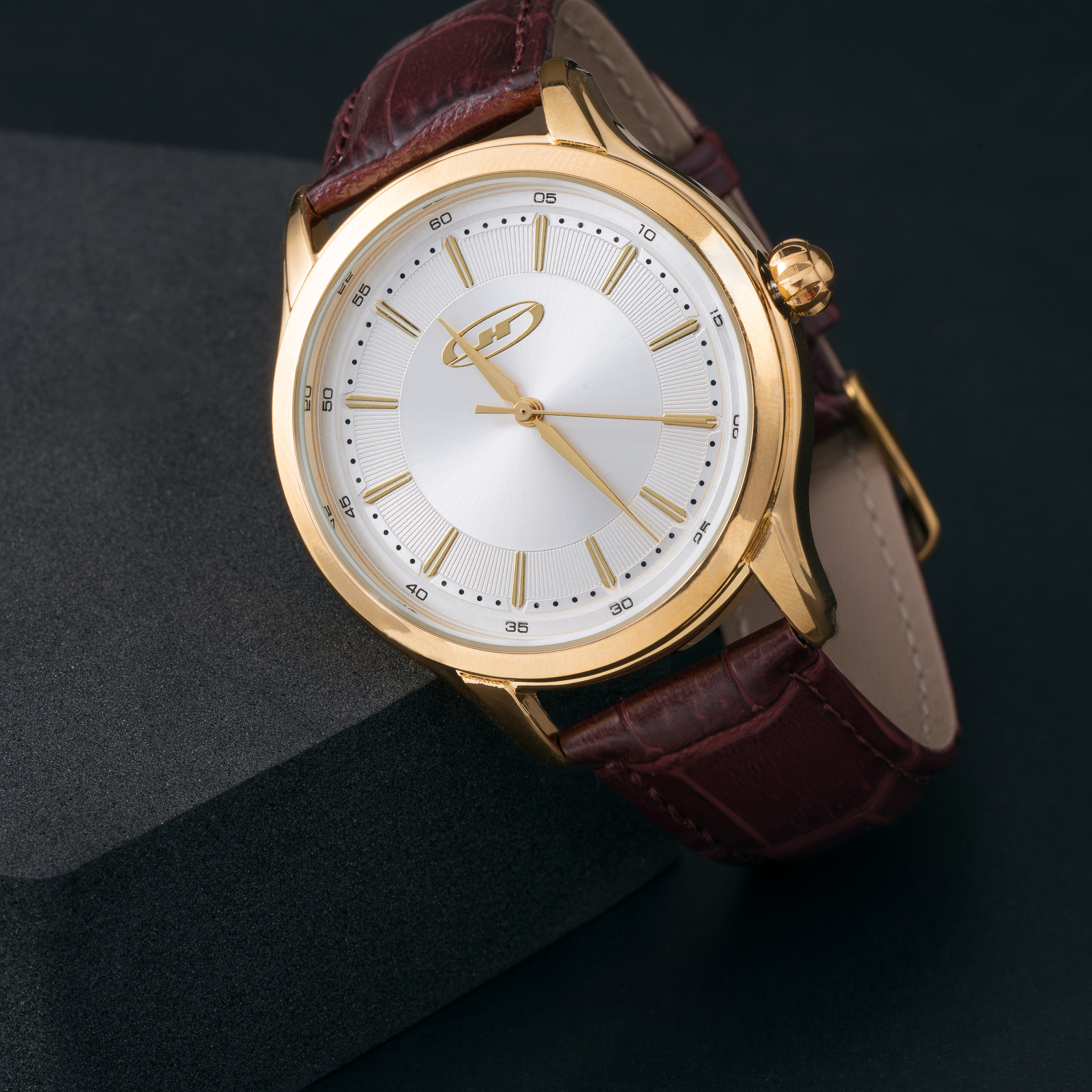 Предметная съемка бижутерии, часов и ювелирных изделий для  каталога, сайта, маркетплейсов. Студия коммерческой съемки ХВОЯ