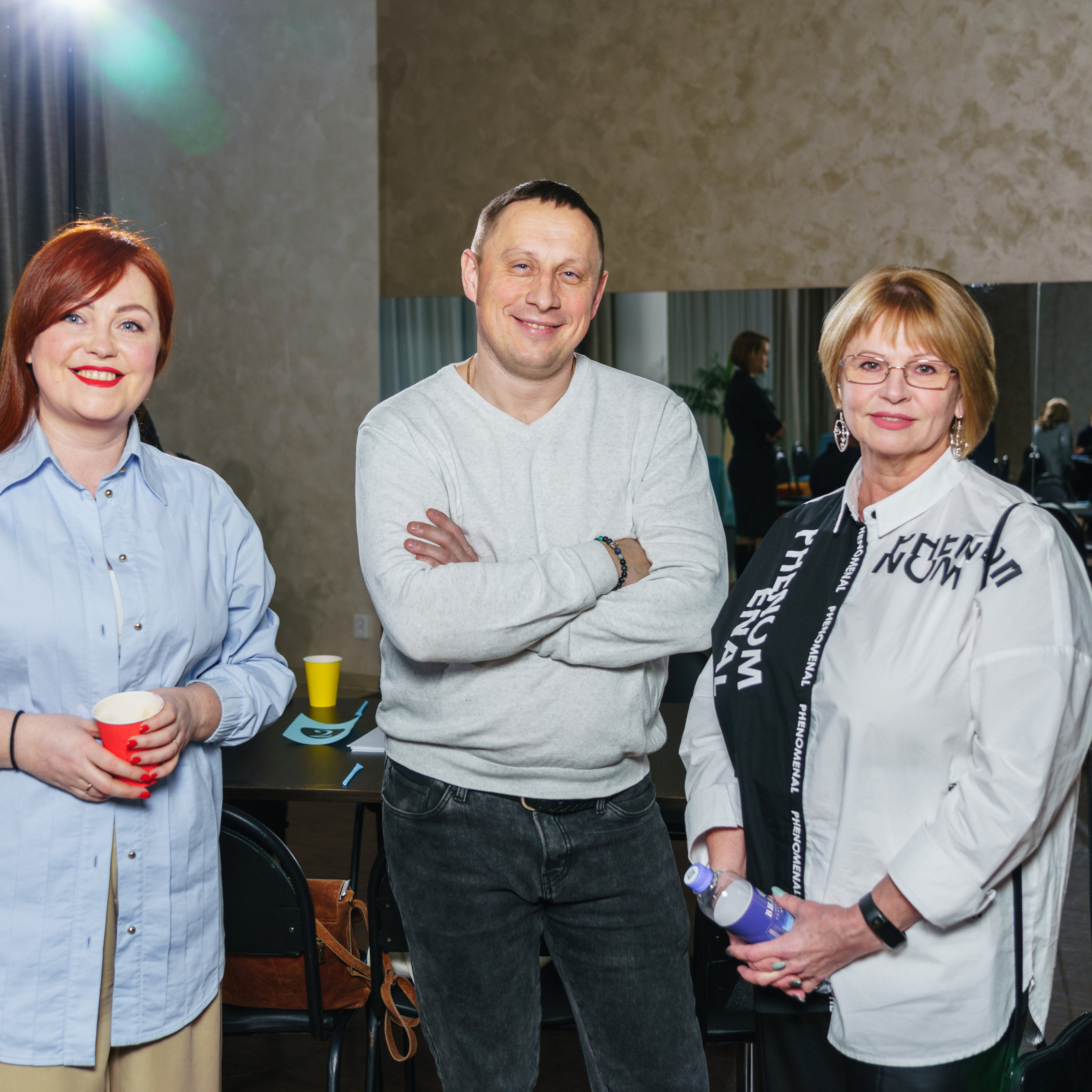 Связи «Нетворкинг». Студия коммерческой съемки ХВОЯ