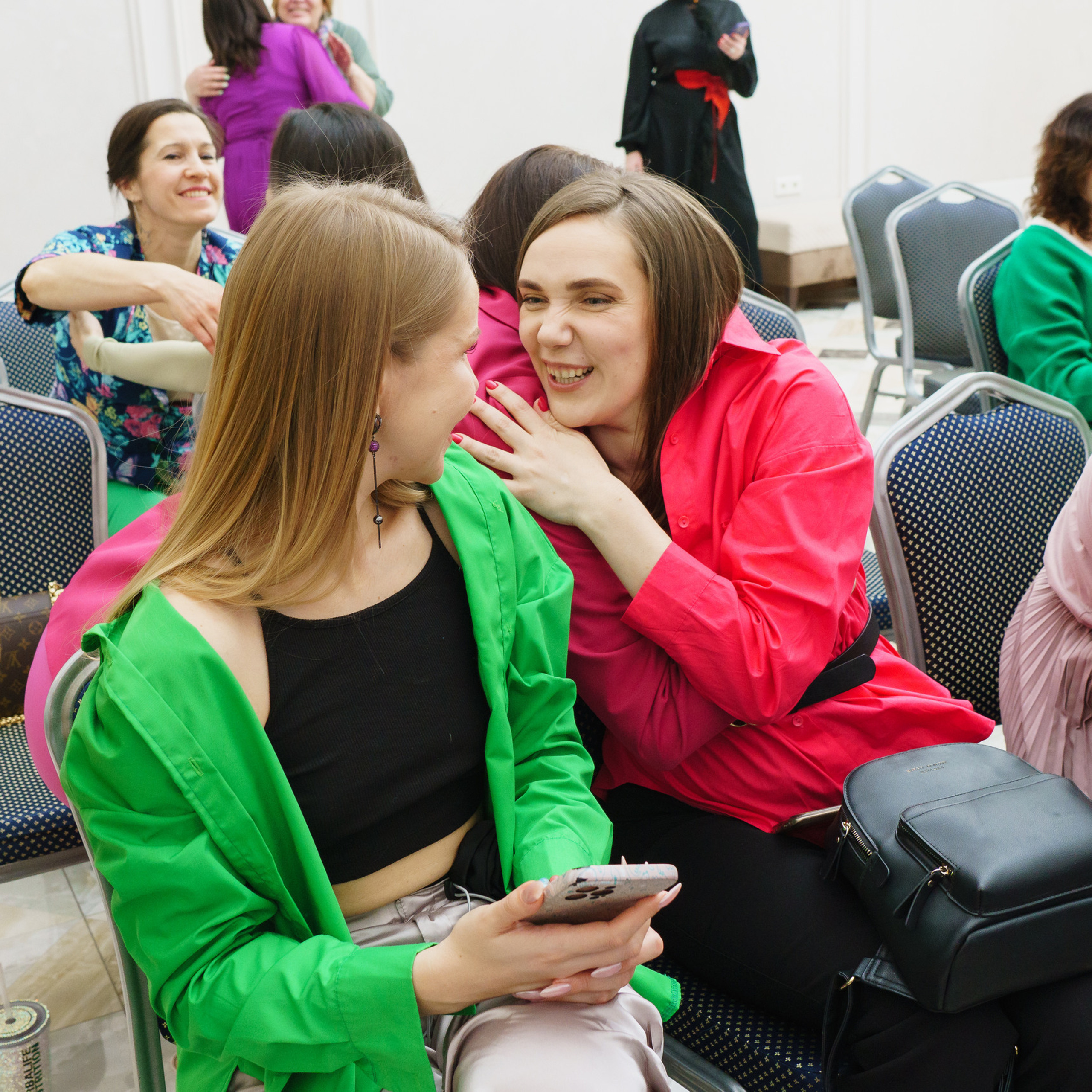 Сообщество Код публичности. Студия коммерческой съемки ХВОЯ