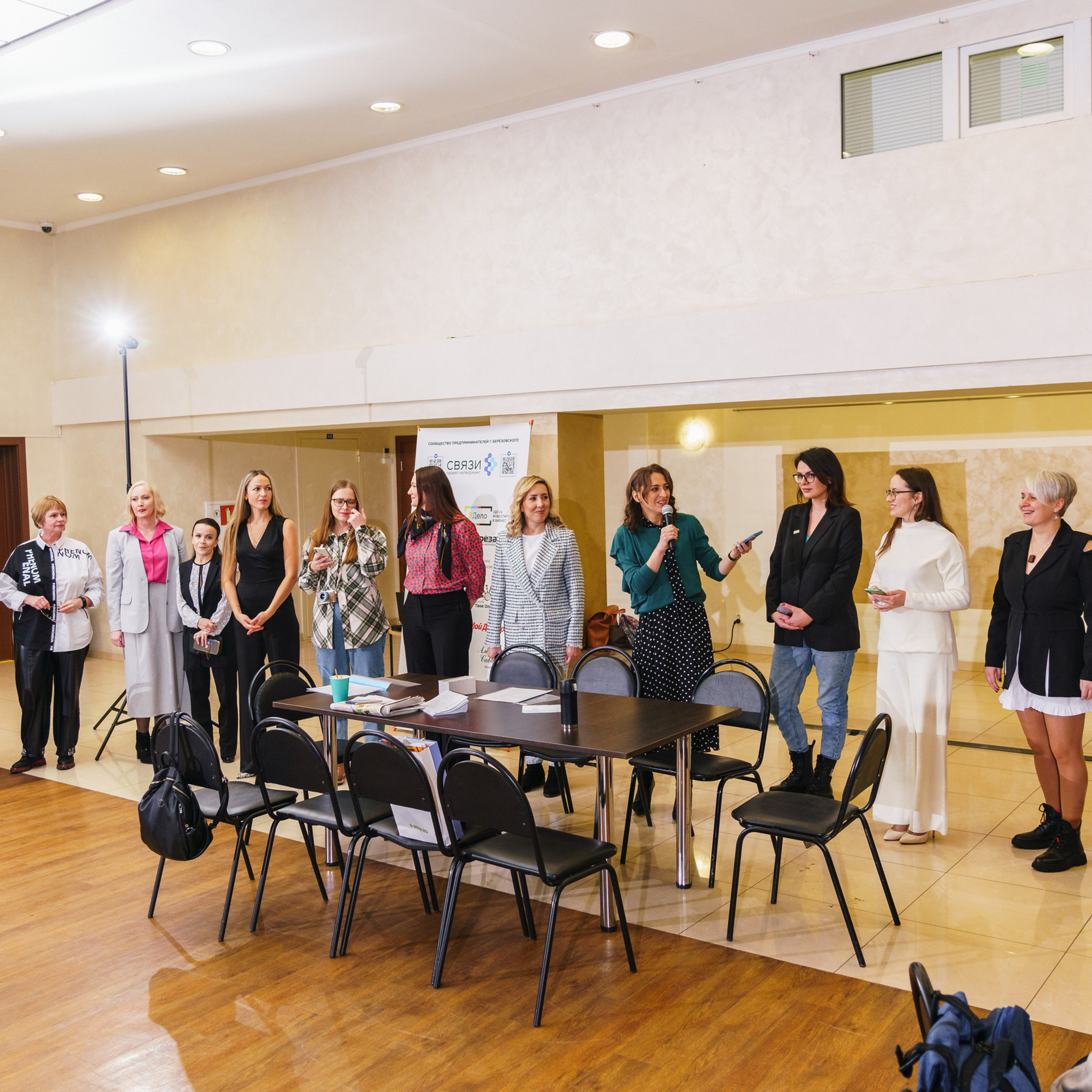 Связи «Нетворкинг». Студия коммерческой съемки ХВОЯ