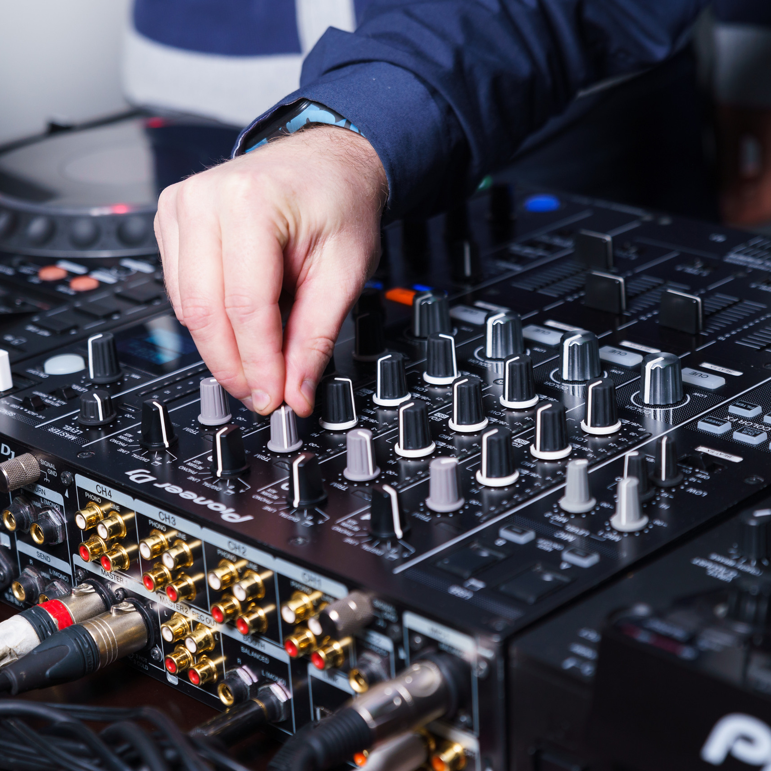 Открытие салона Empoli. Студия коммерческой съемки ХВОЯ