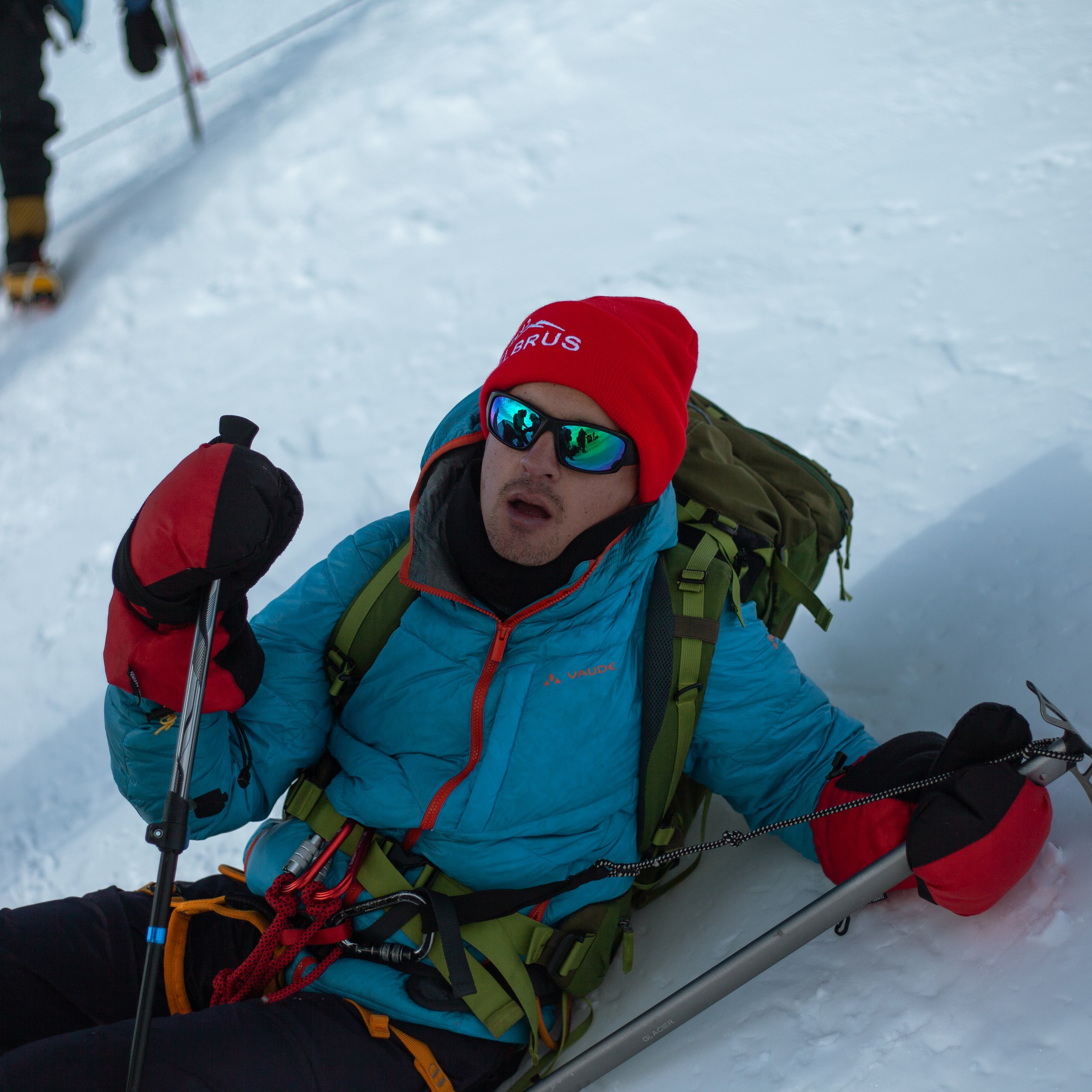 Две вершины Эльбруса. Штурм. Уникальные экспедиции — LUCKY CLAN