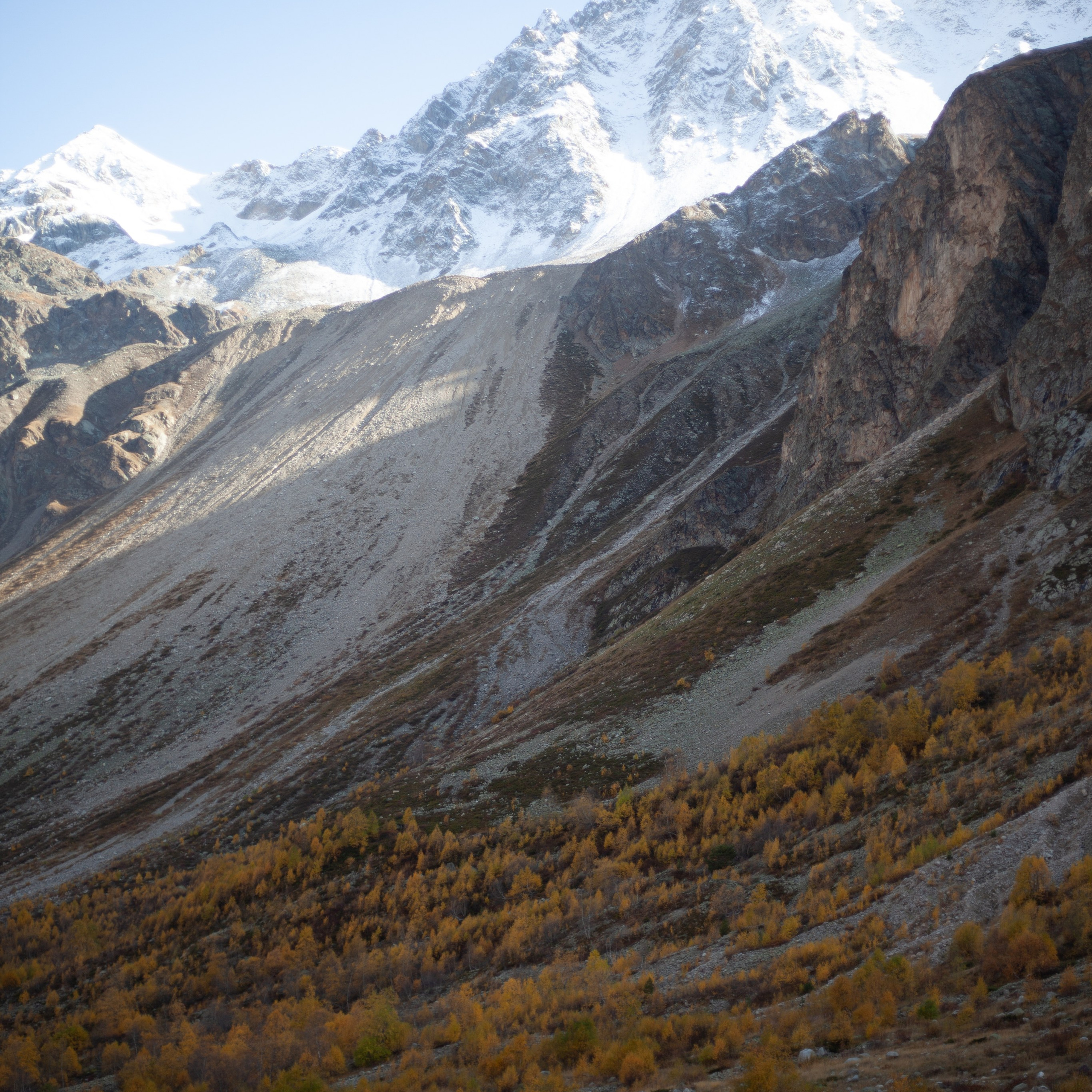 Трекинг Приэльбрусье. Октябрь 2023. Уникальные экспедиции — LUCKY CLAN