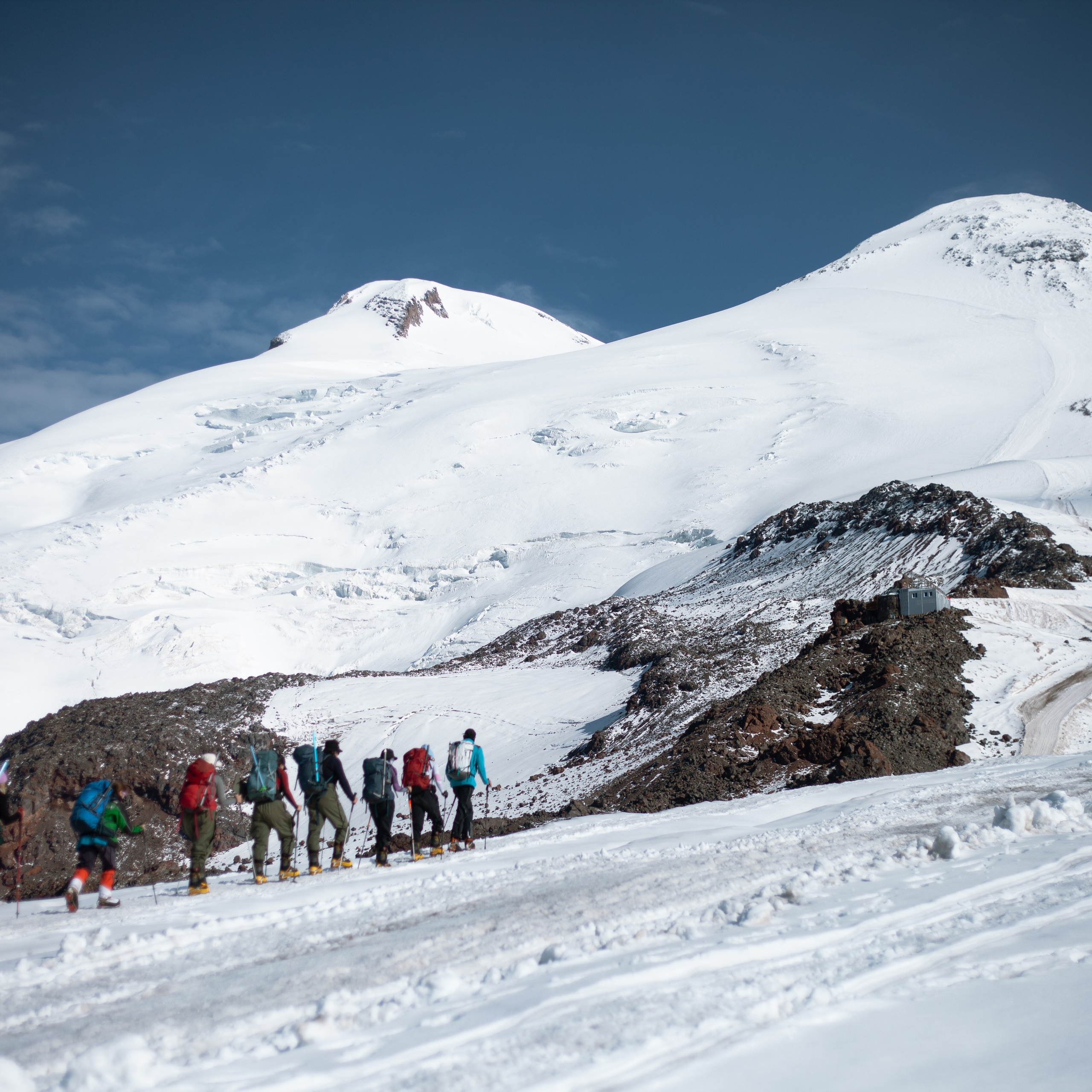 Восхождение на Эльбрус. Август 2024. Уникальные экспедиции — LUCKY CLAN