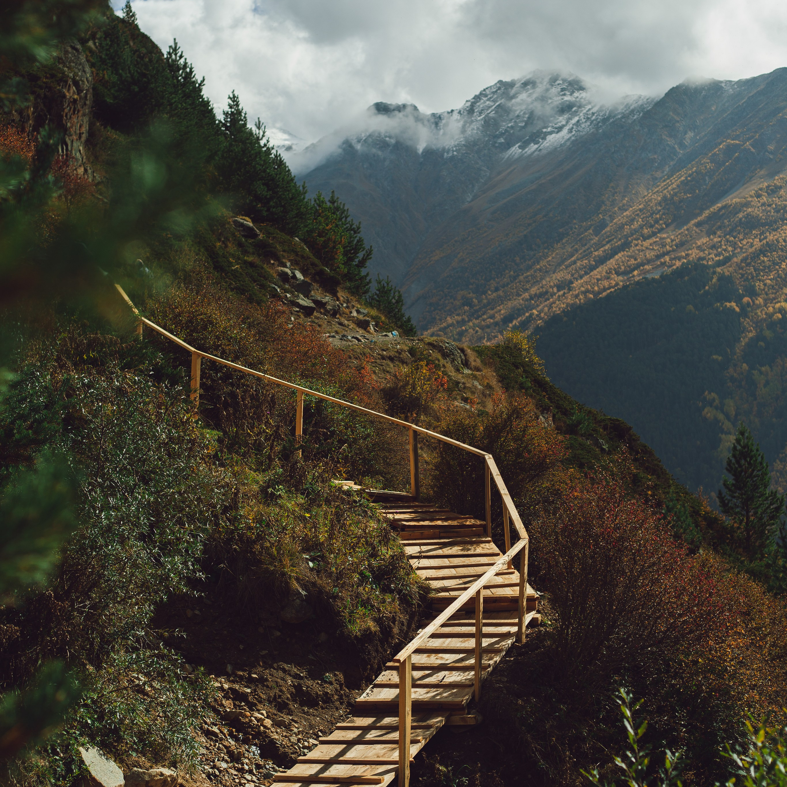 Трекинг Приэльбрусье. Октябрь 2023. Уникальные экспедиции — LUCKY CLAN