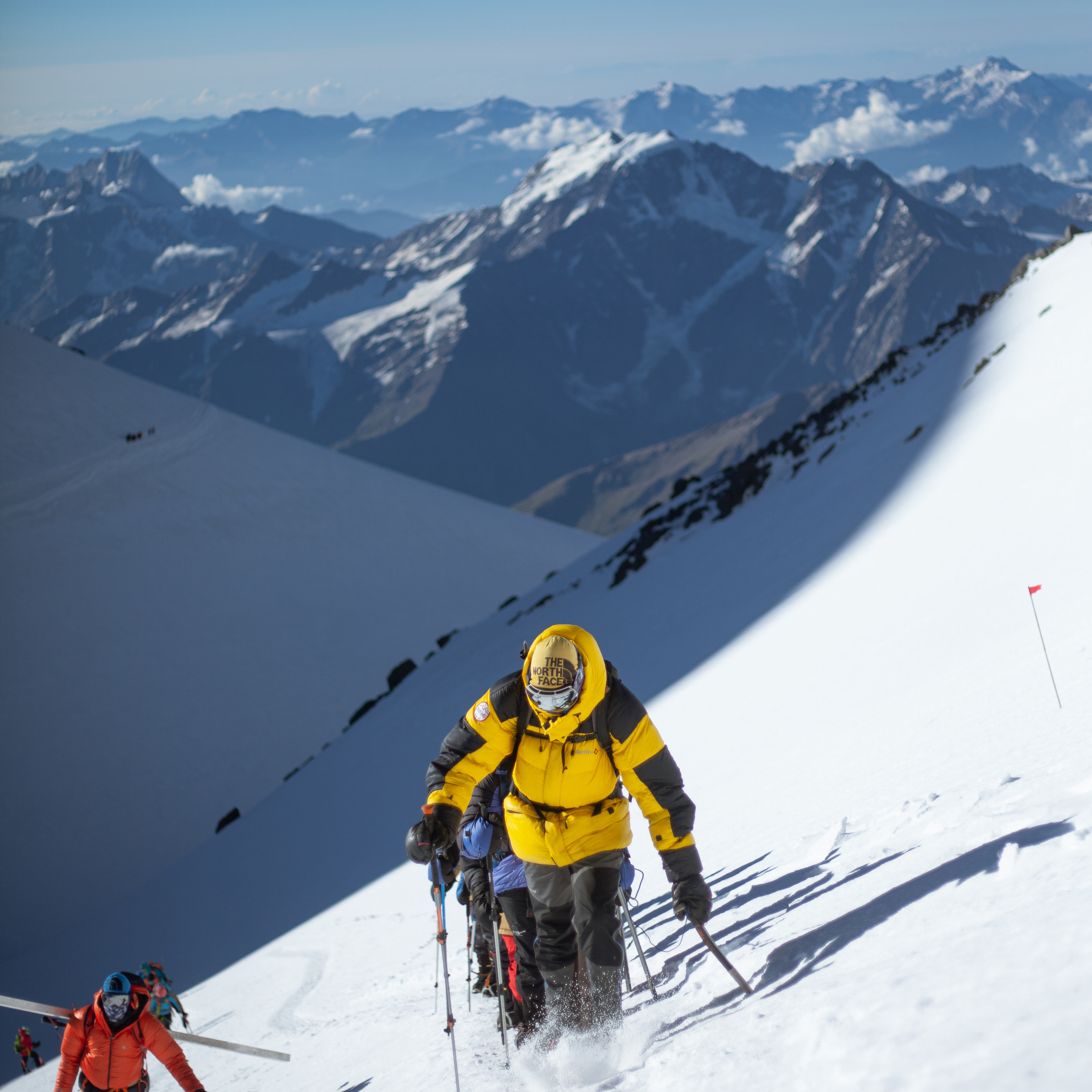 Восхождение на Эльбрус с юга. Уникальные экспедиции — LUCKY CLAN