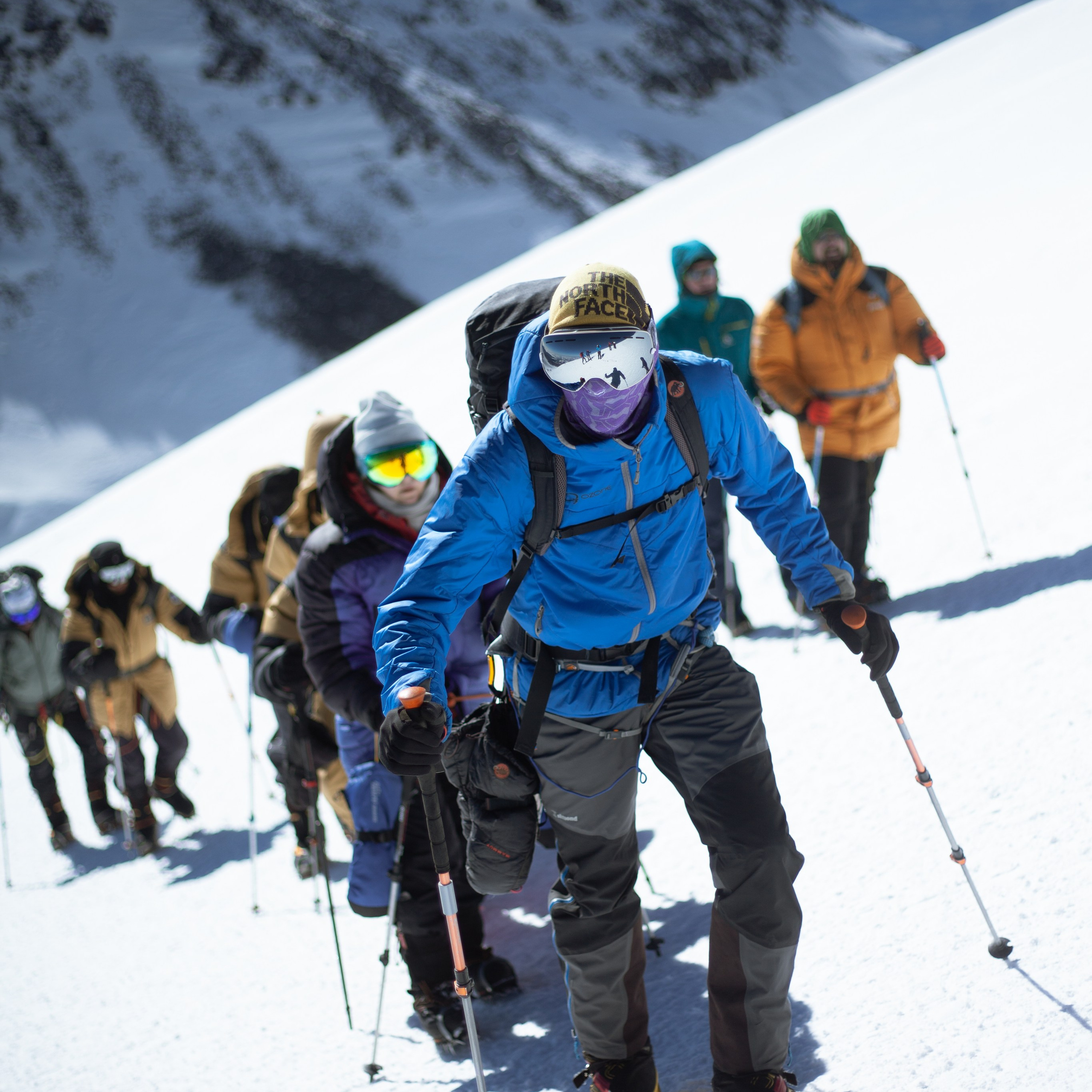 Вершина Эльбруса. Восхождение на Эльбрус. Самая высокая точка Европы 5642