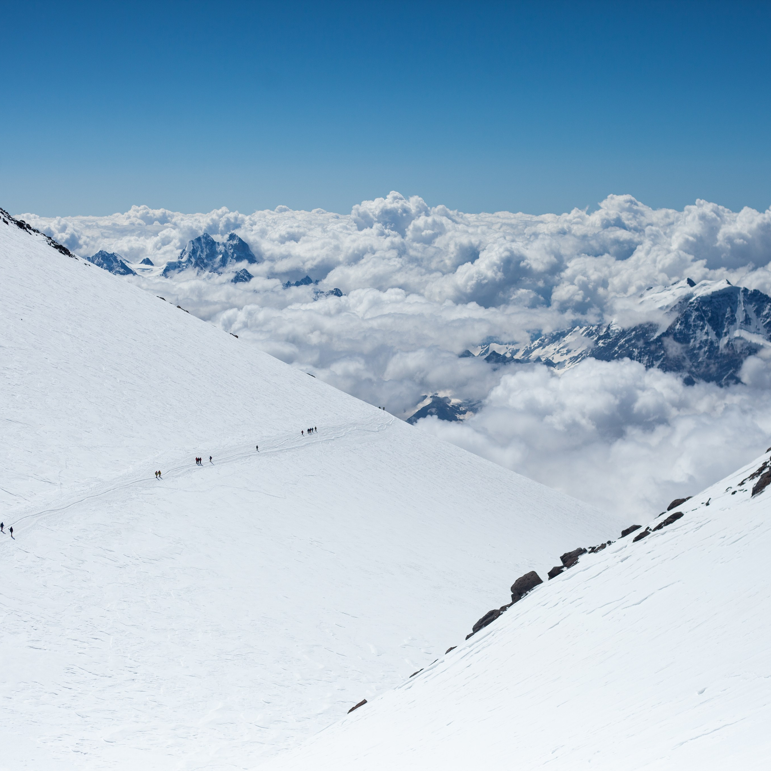 Восхождение на Эльбрус. Июнь 2024. Уникальные экспедиции — LUCKY CLAN