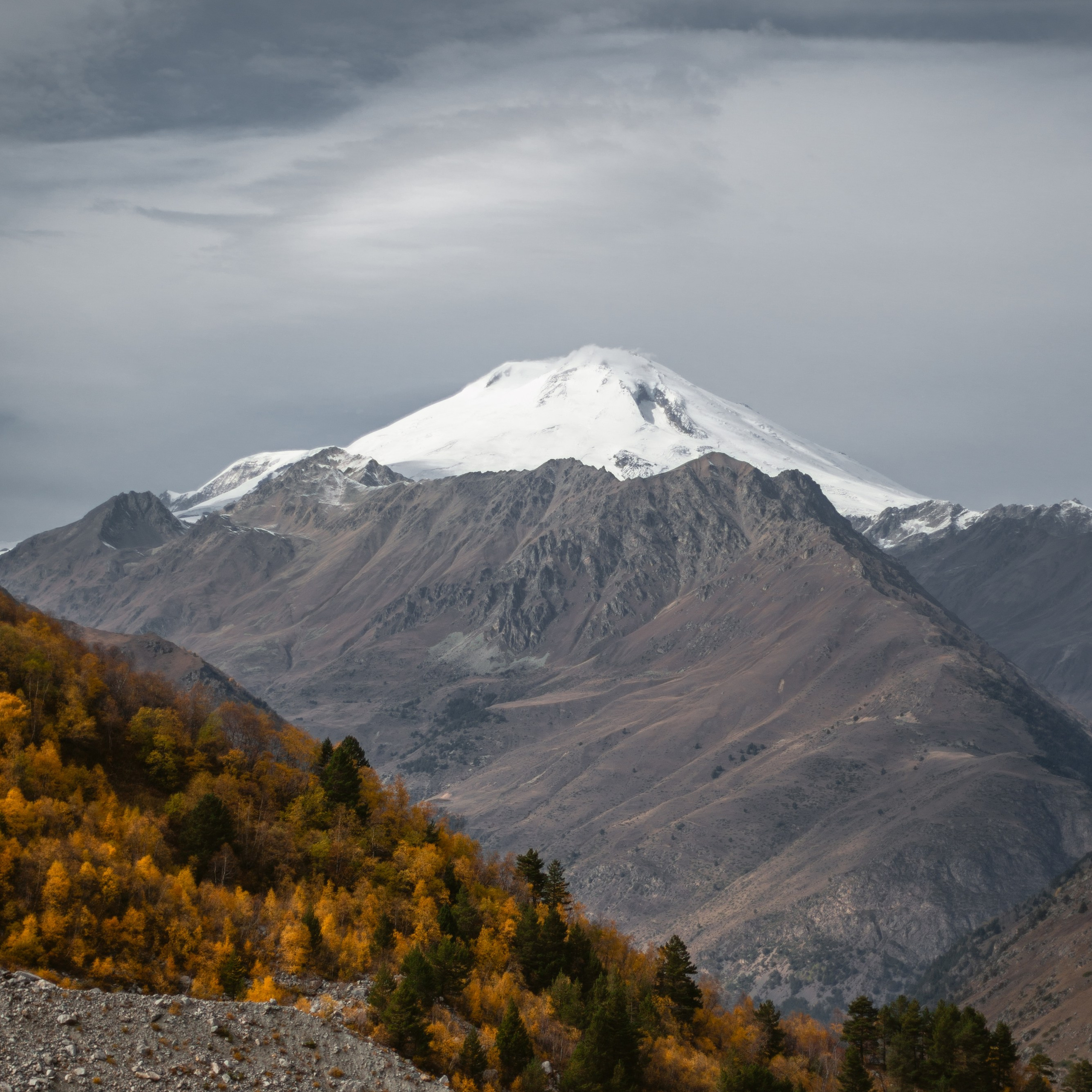 Трекинг Приэльбрусье. Октябрь 2023. Уникальные экспедиции — LUCKY CLAN