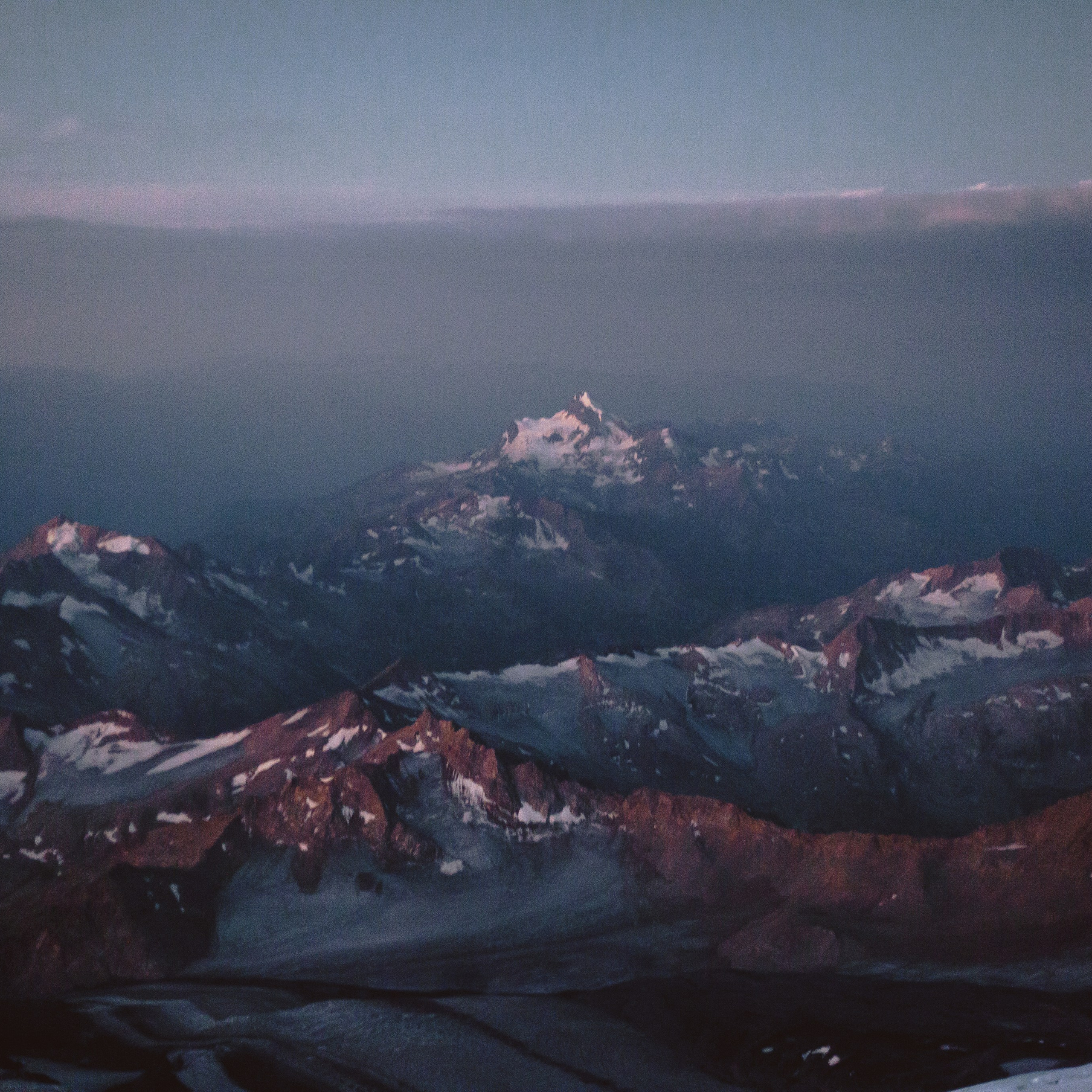 Две вершины Эльбруса. Штурм. Уникальные экспедиции — LUCKY CLAN