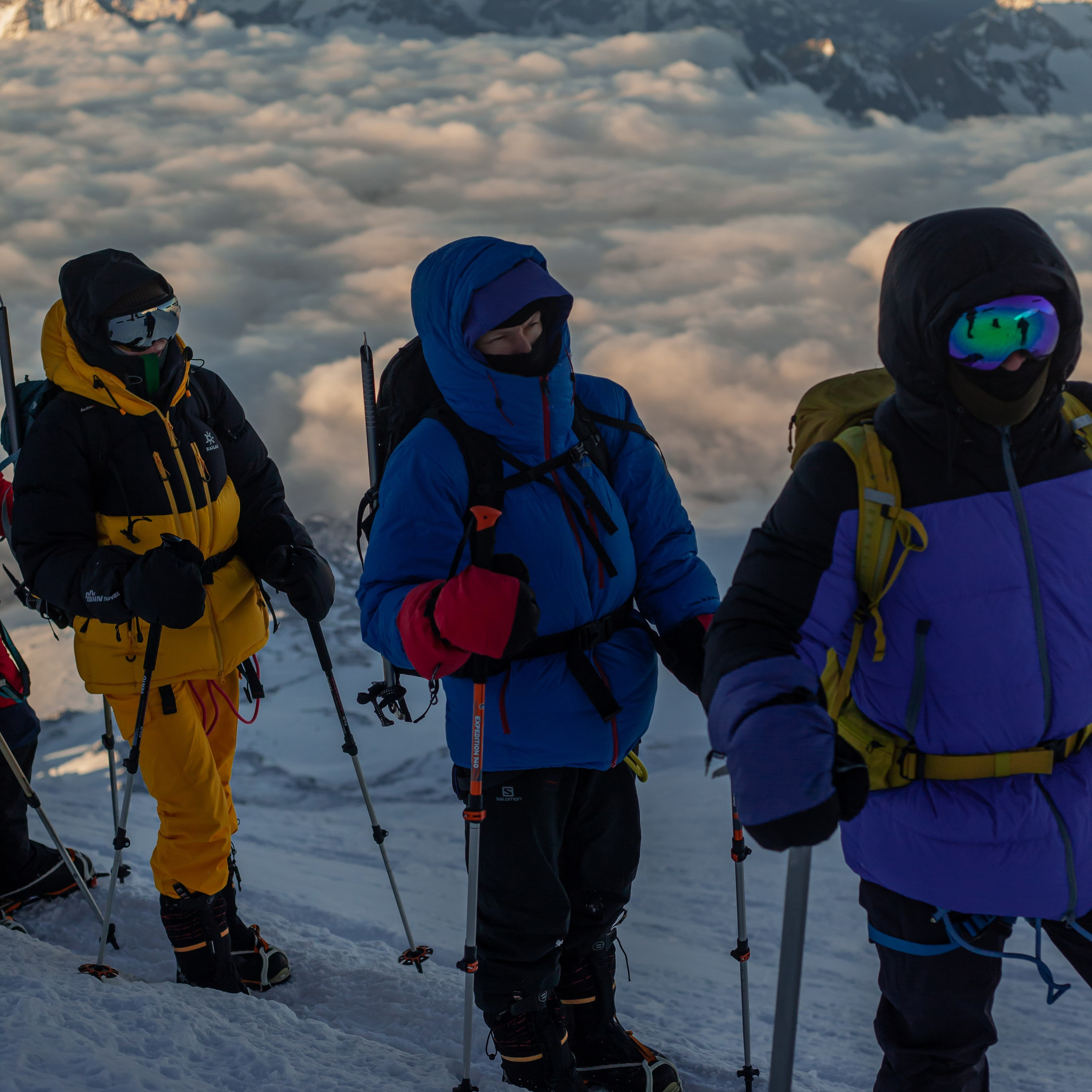 Восхождение на Эльбрус. Июнь 2024. Уникальные экспедиции — LUCKY CLAN