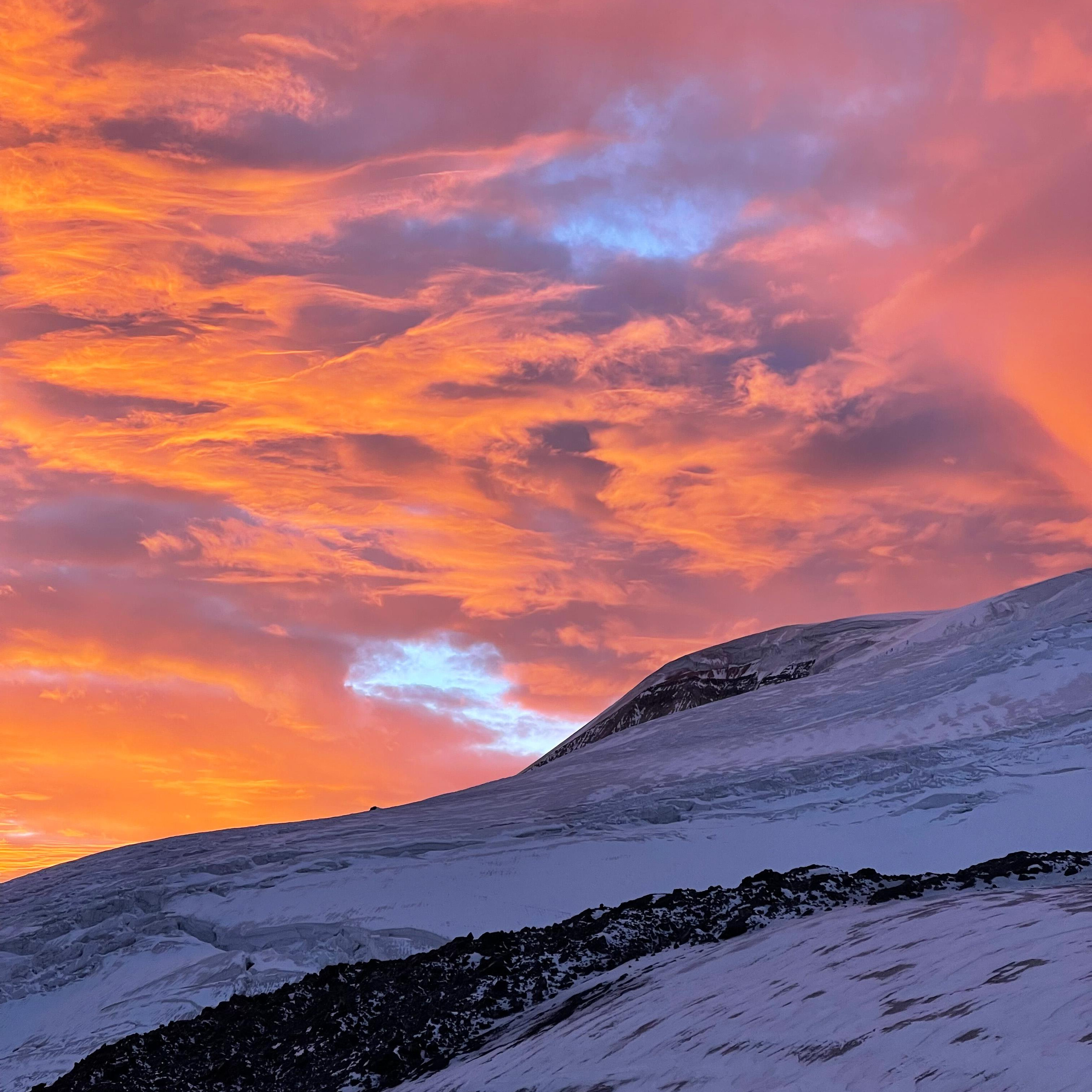 Восхождение на Эльбрус с юга. Уникальные экспедиции — LUCKY CLAN