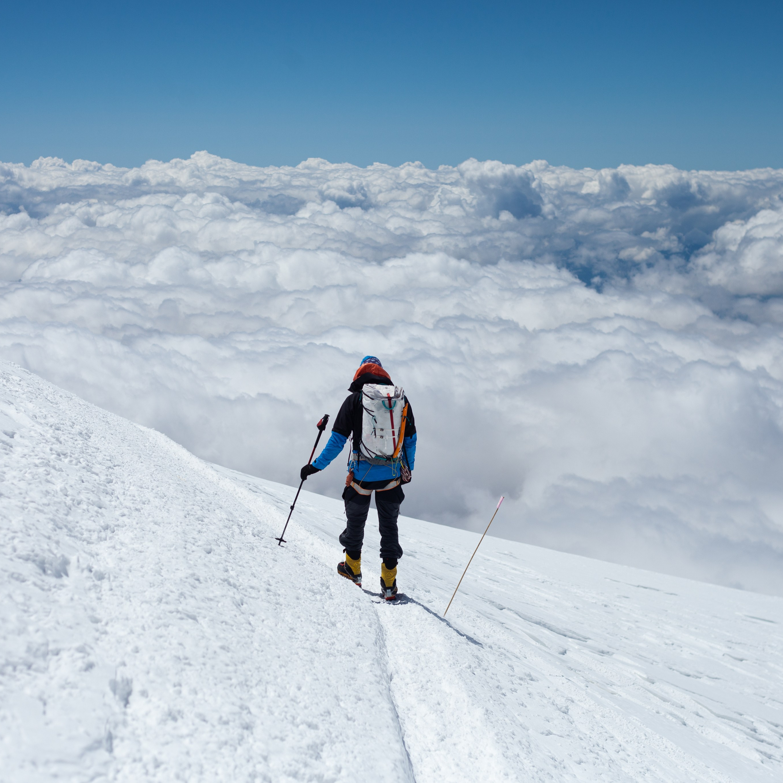 Восхождение на Эльбрус. Июнь 2024. Уникальные экспедиции — LUCKY CLAN