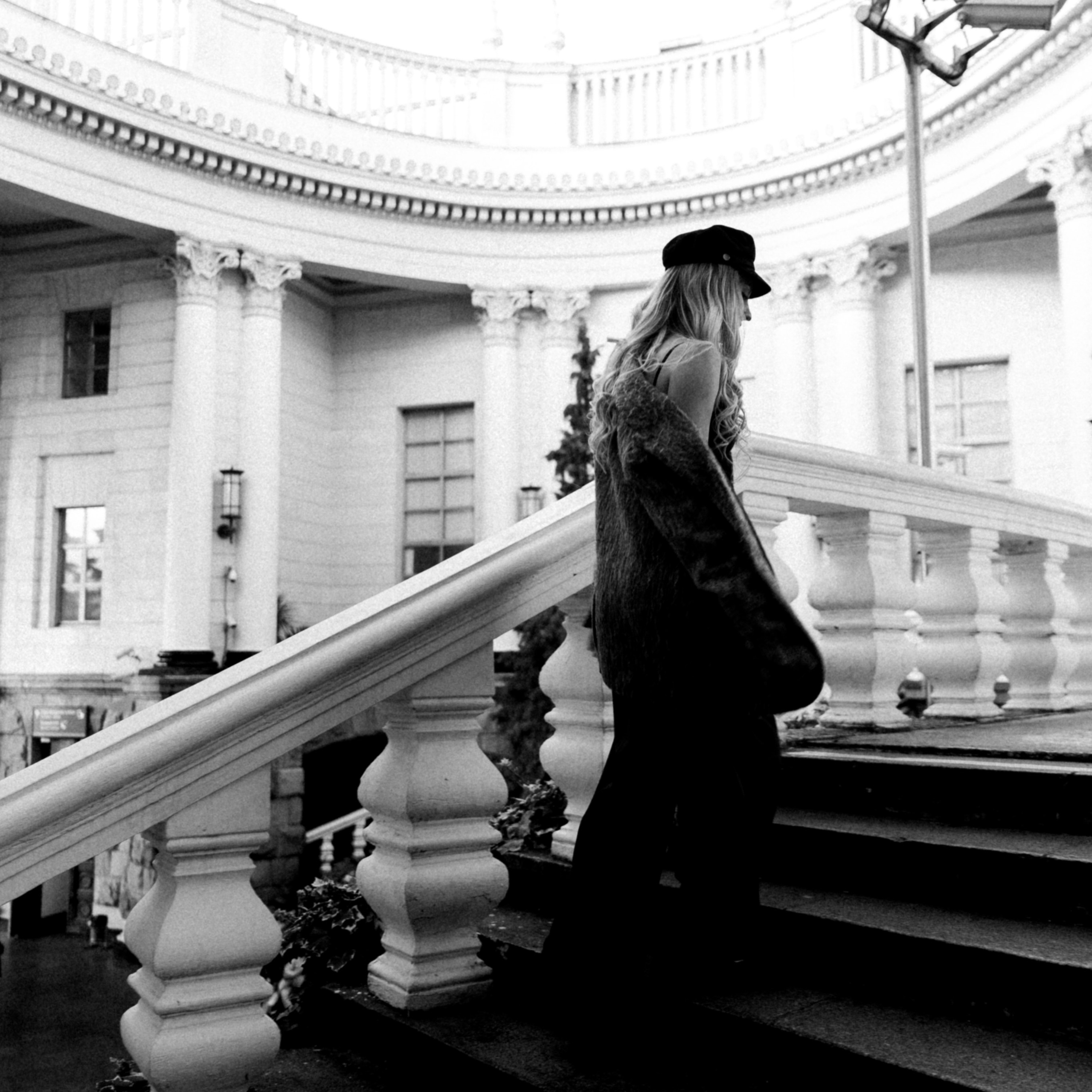 Фотосессия в Сочи на вокзале. Натали Маглер женский фотограф в Сочи | Адлер | Красная Поляна