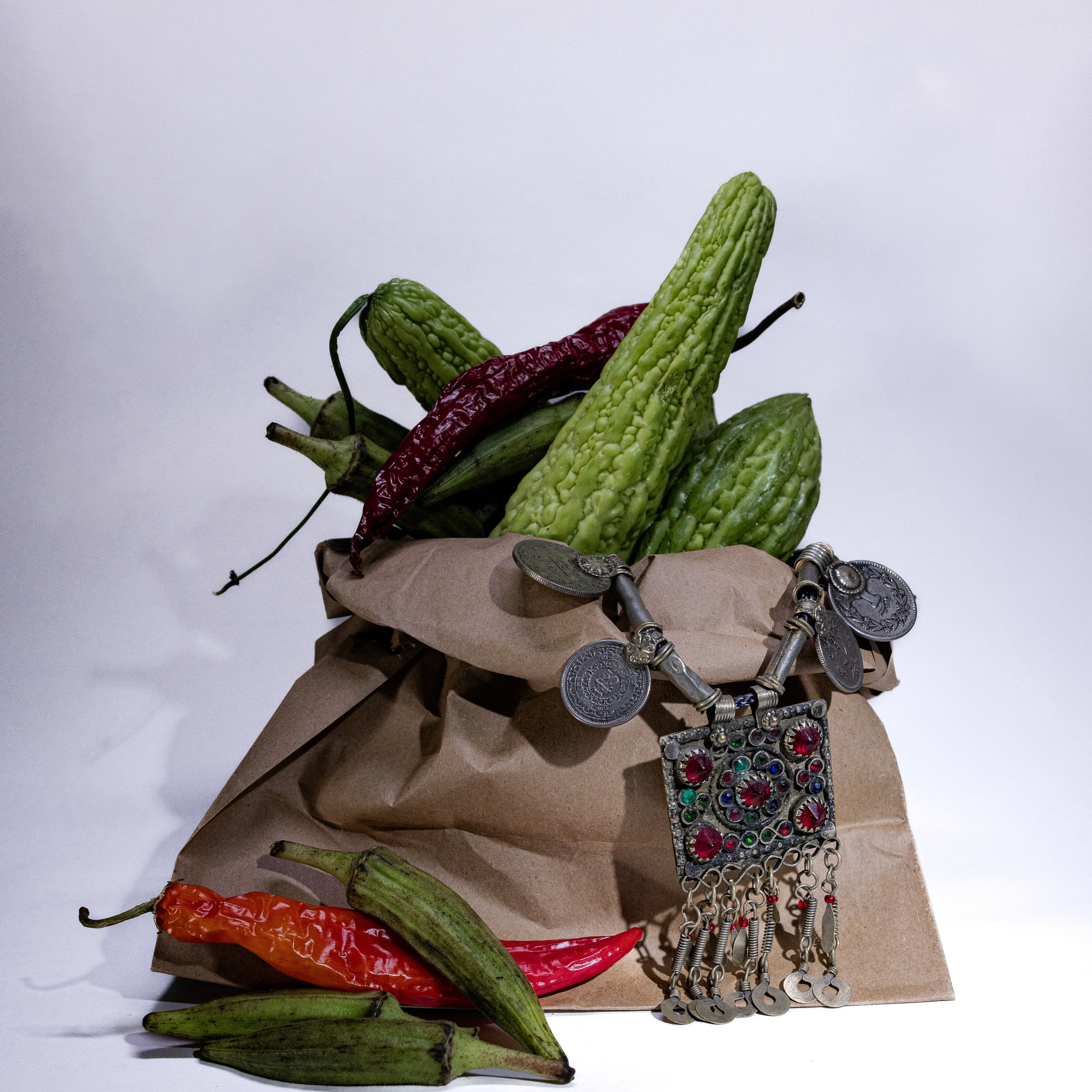 Контакты. Фотограф Тина Бережная