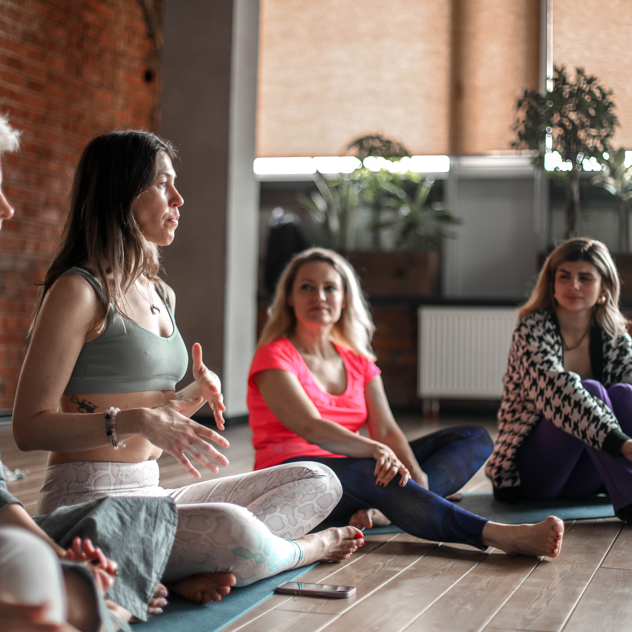 ПРАКТИКА НА ИГОЛКАХ