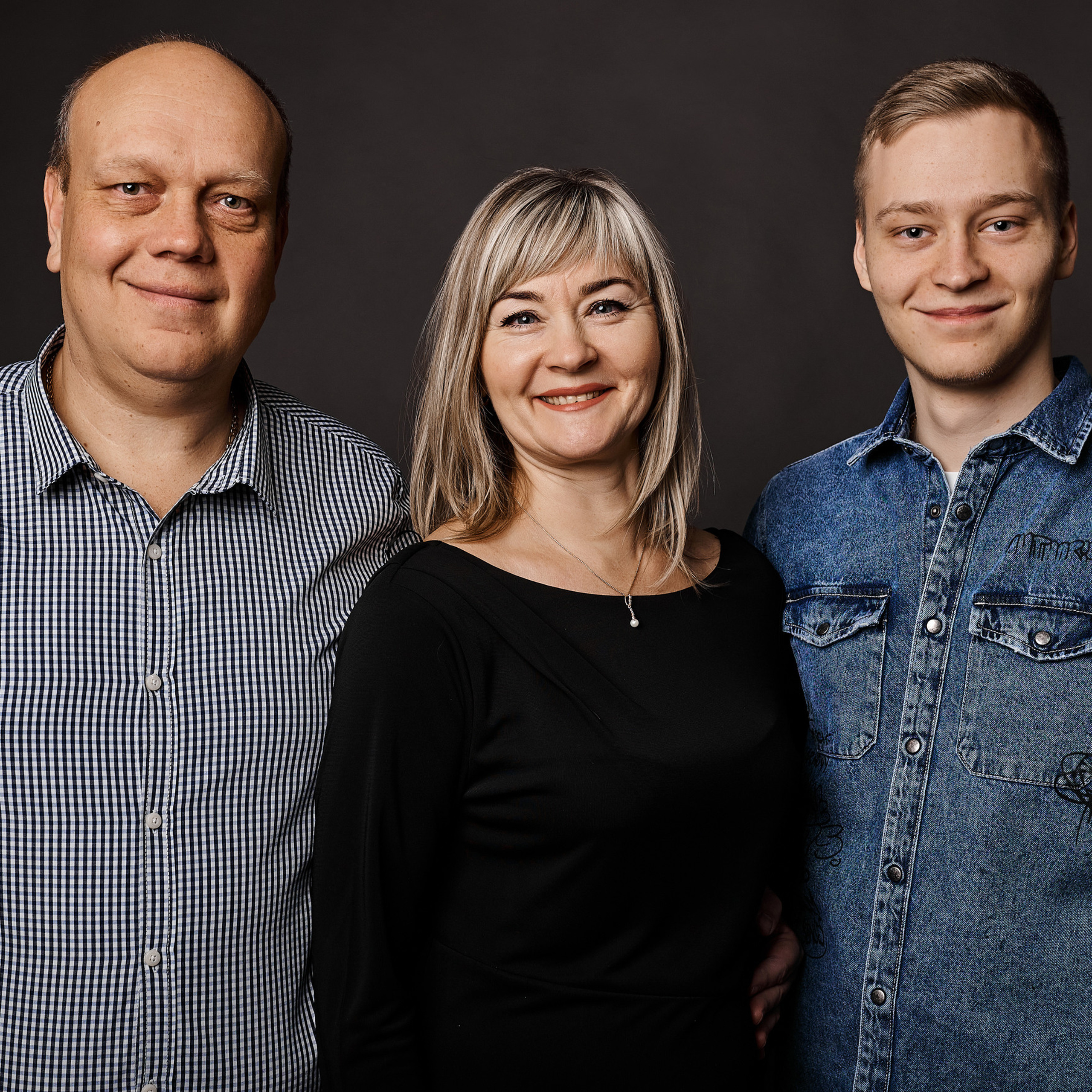 Семейная съемка Ирины, Юрия и Алексея.