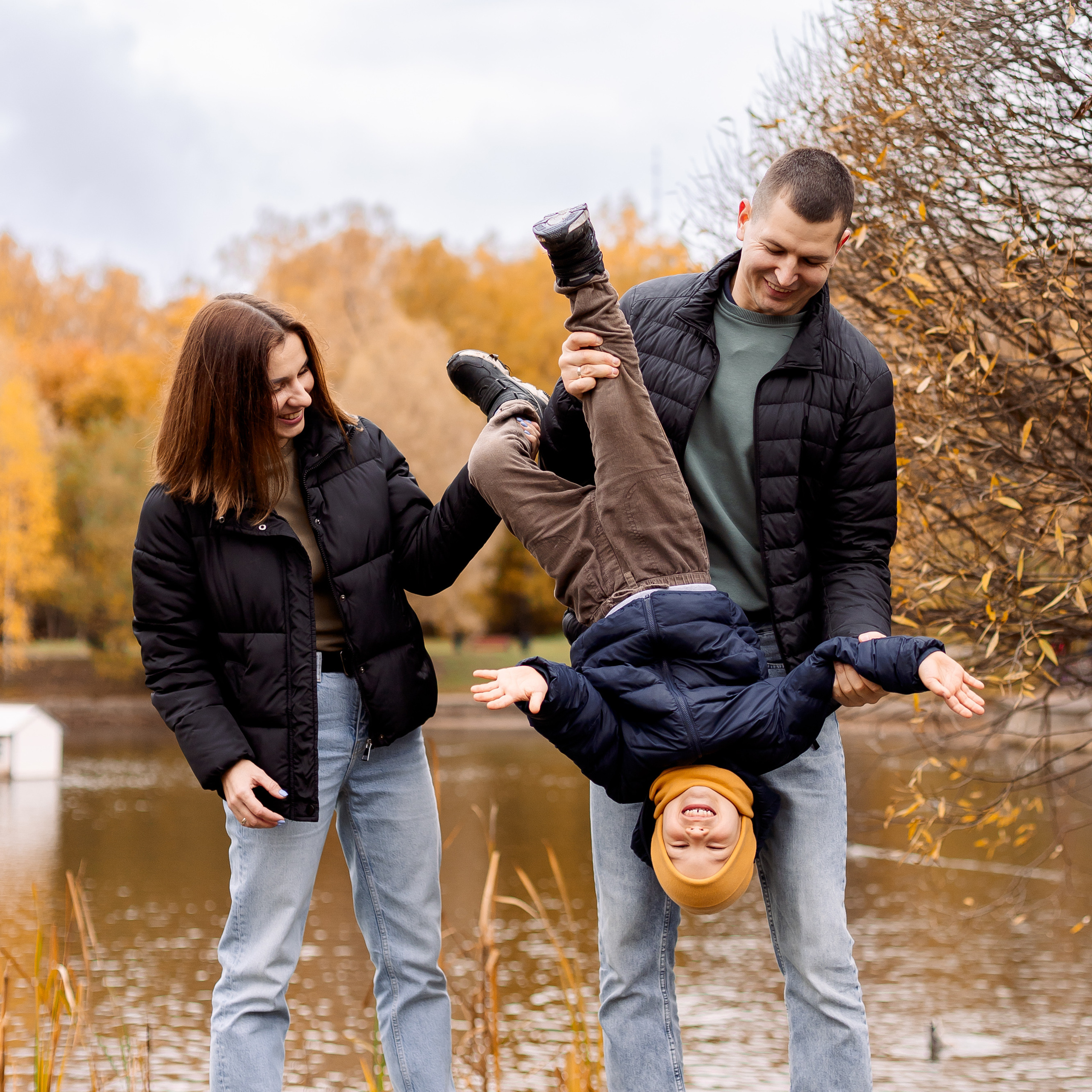 Семейная прогулка осенью в Ботаническом саду