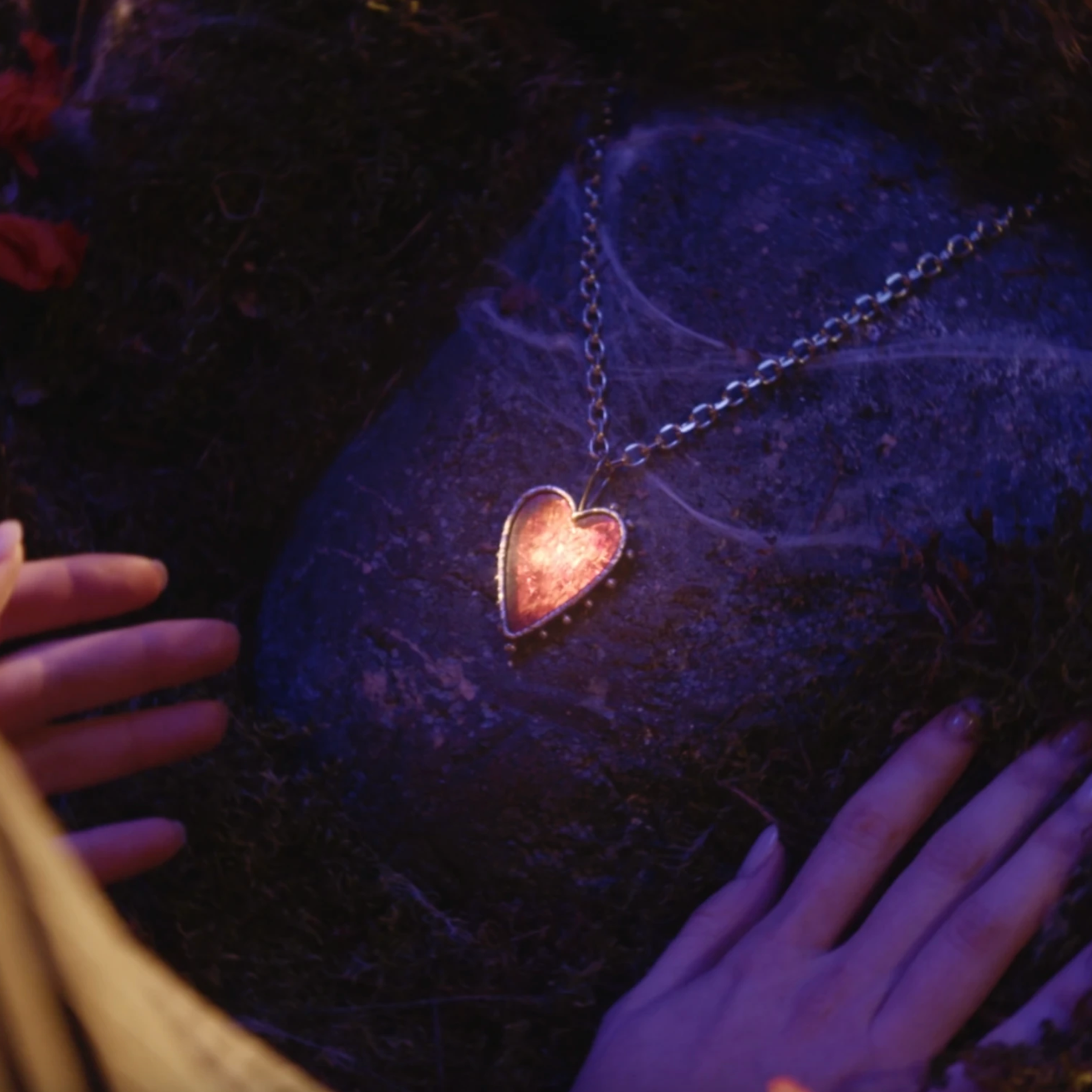 Poison Drop. Naya Novikova set designer portfolio