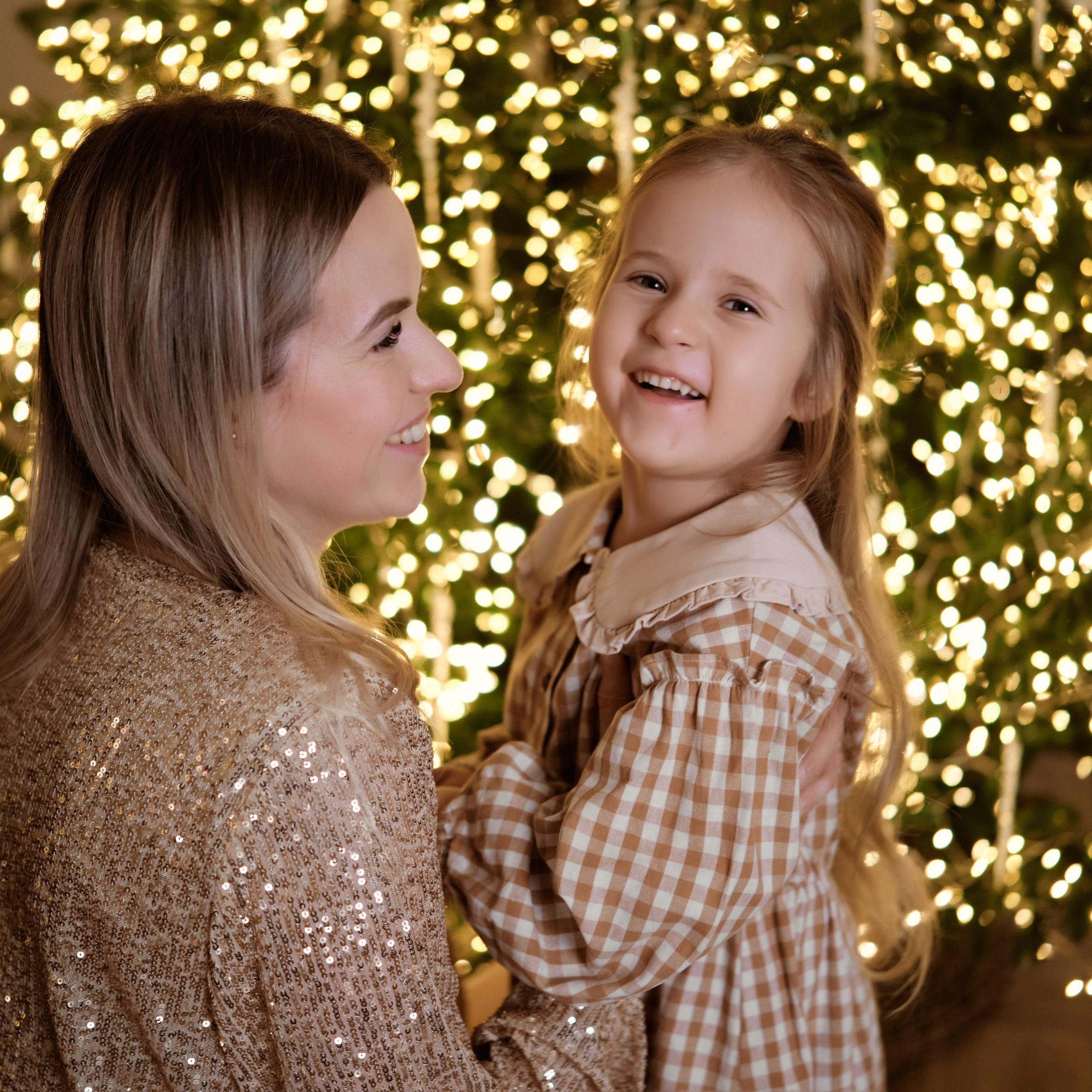 Новогодняя 2