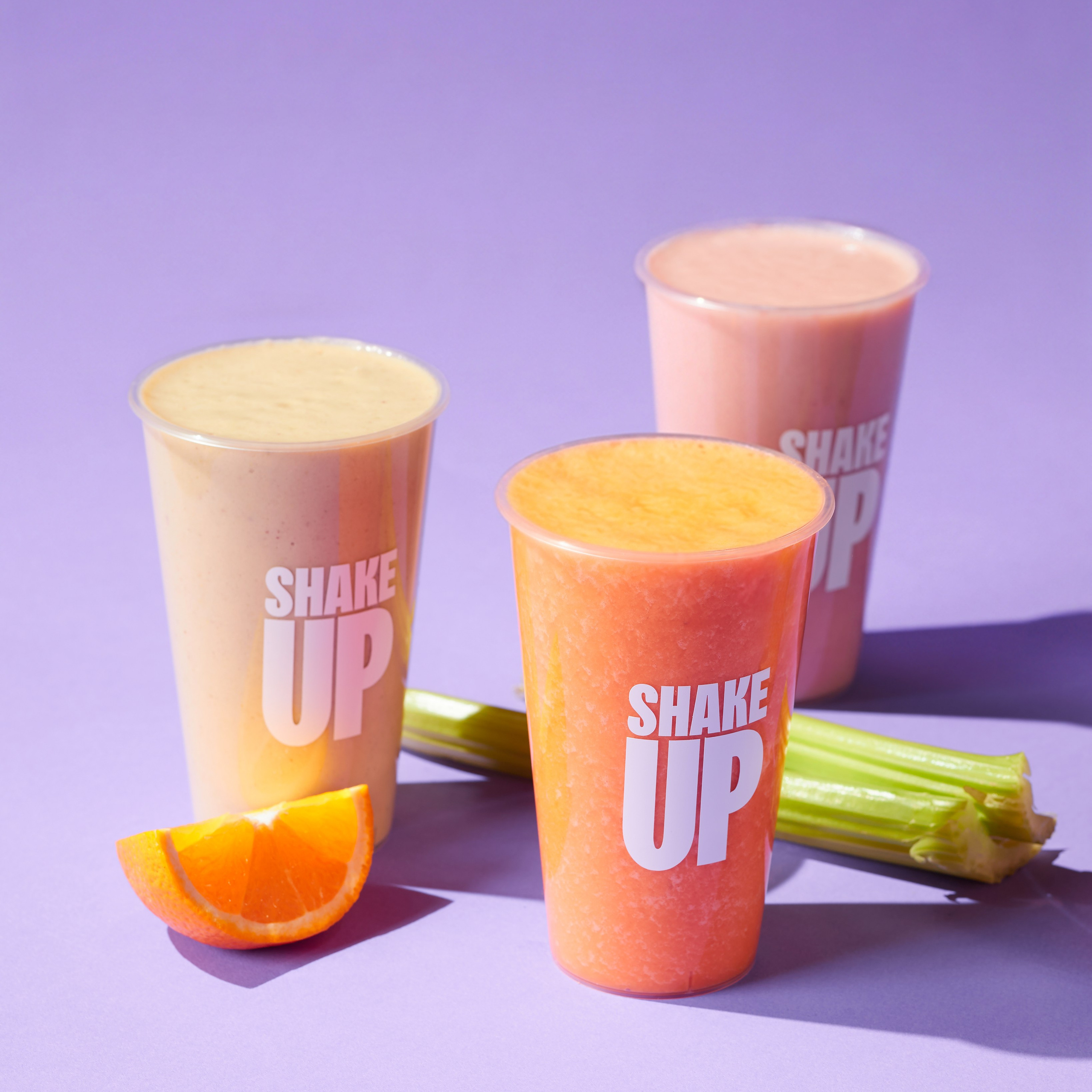 Контент для сети смузи-баров SHAKE UP. Фуд-фотограф и SMM в Москве