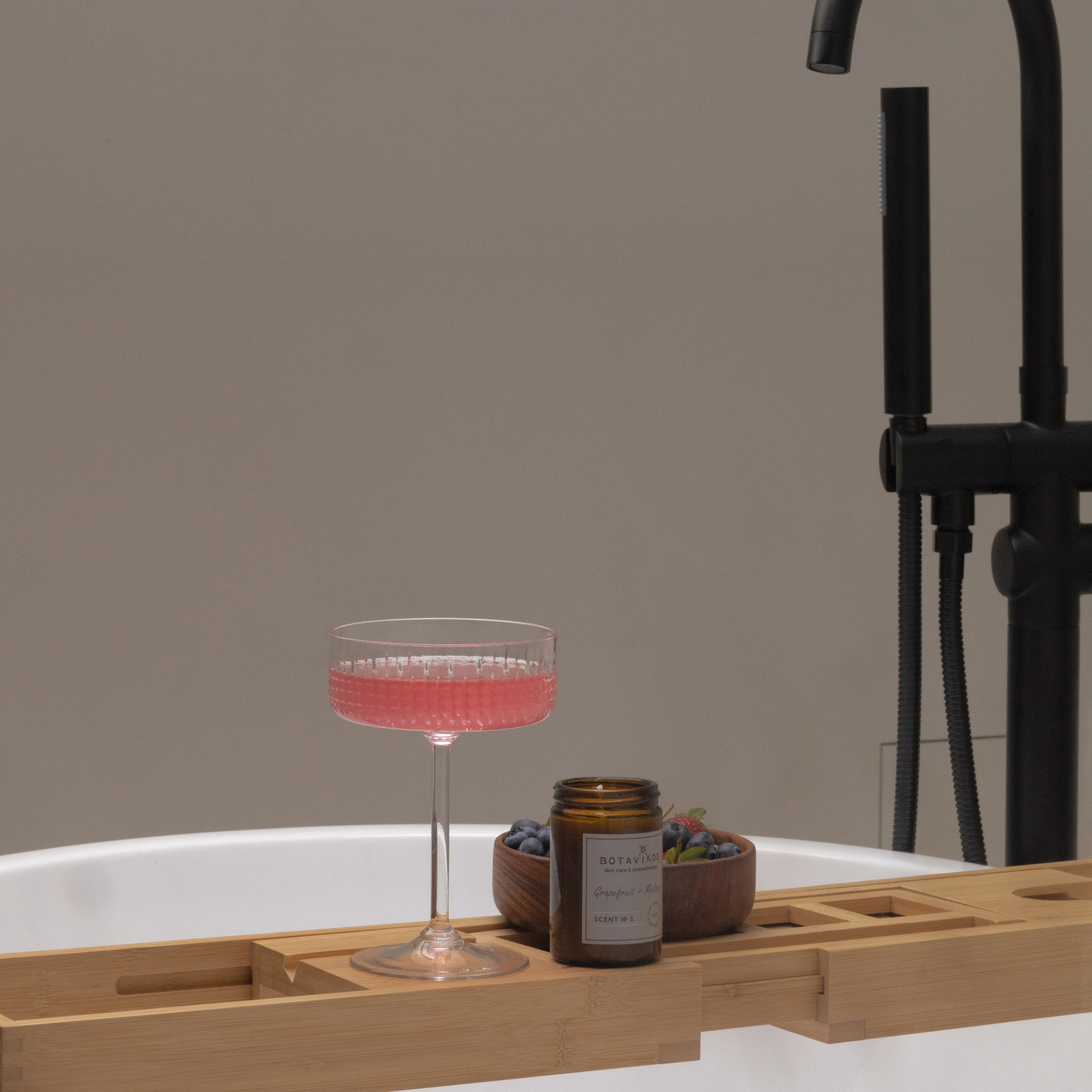 Контент для соц. сетей в стиле Минимализм. Фуд-фотограф и SMM в Москве