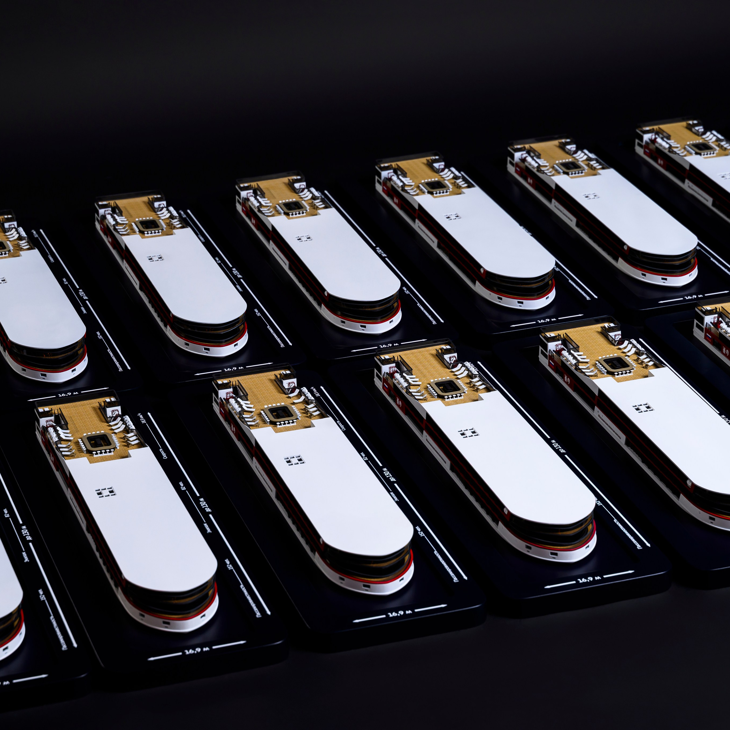 Круизное судно «Москоовское золоте кольцо» М1:150 Тираж 50шт