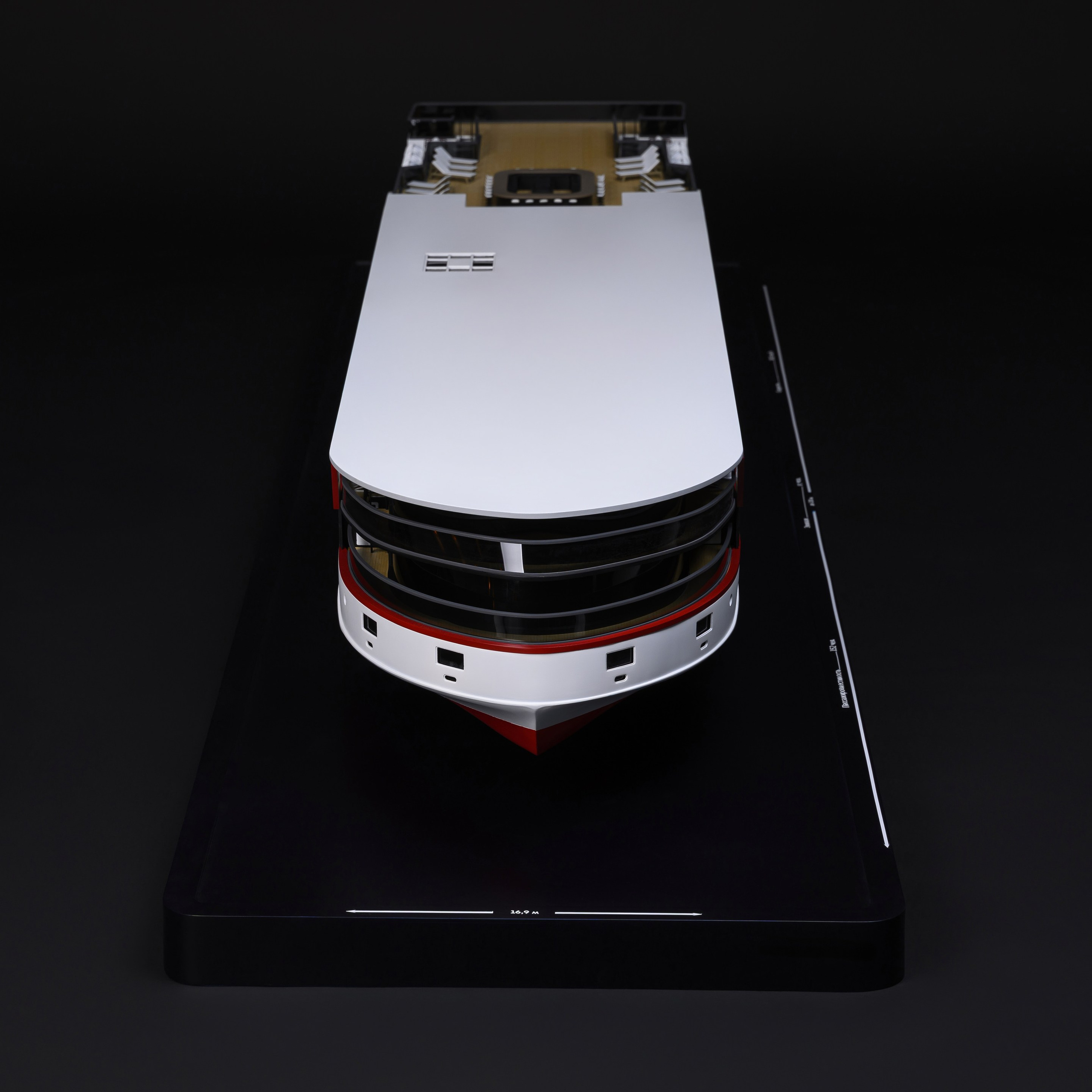 Круизное судно «Московское золотое кольцо» М1:40 Тираж 10шт