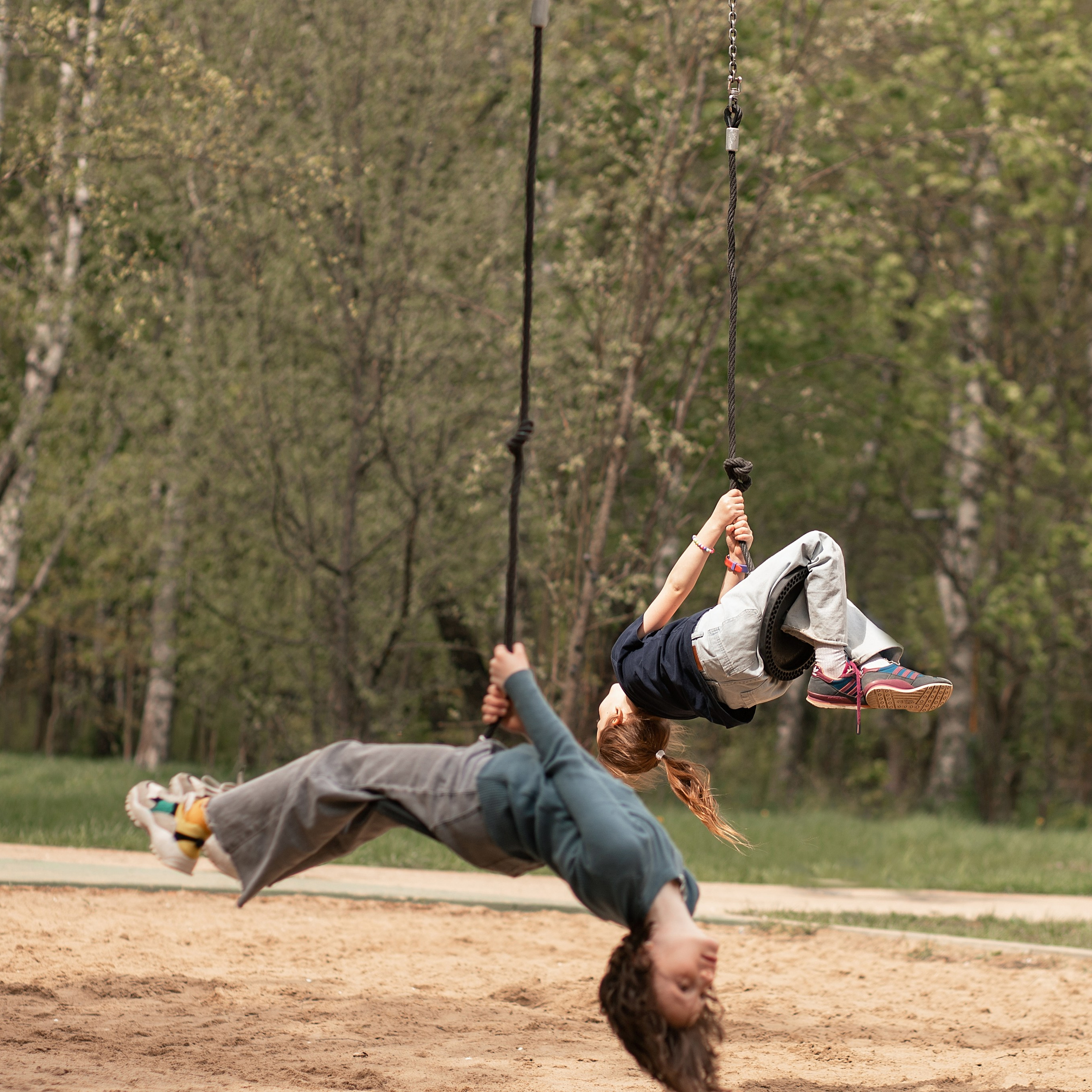 На детской площадке, Парк Кусково