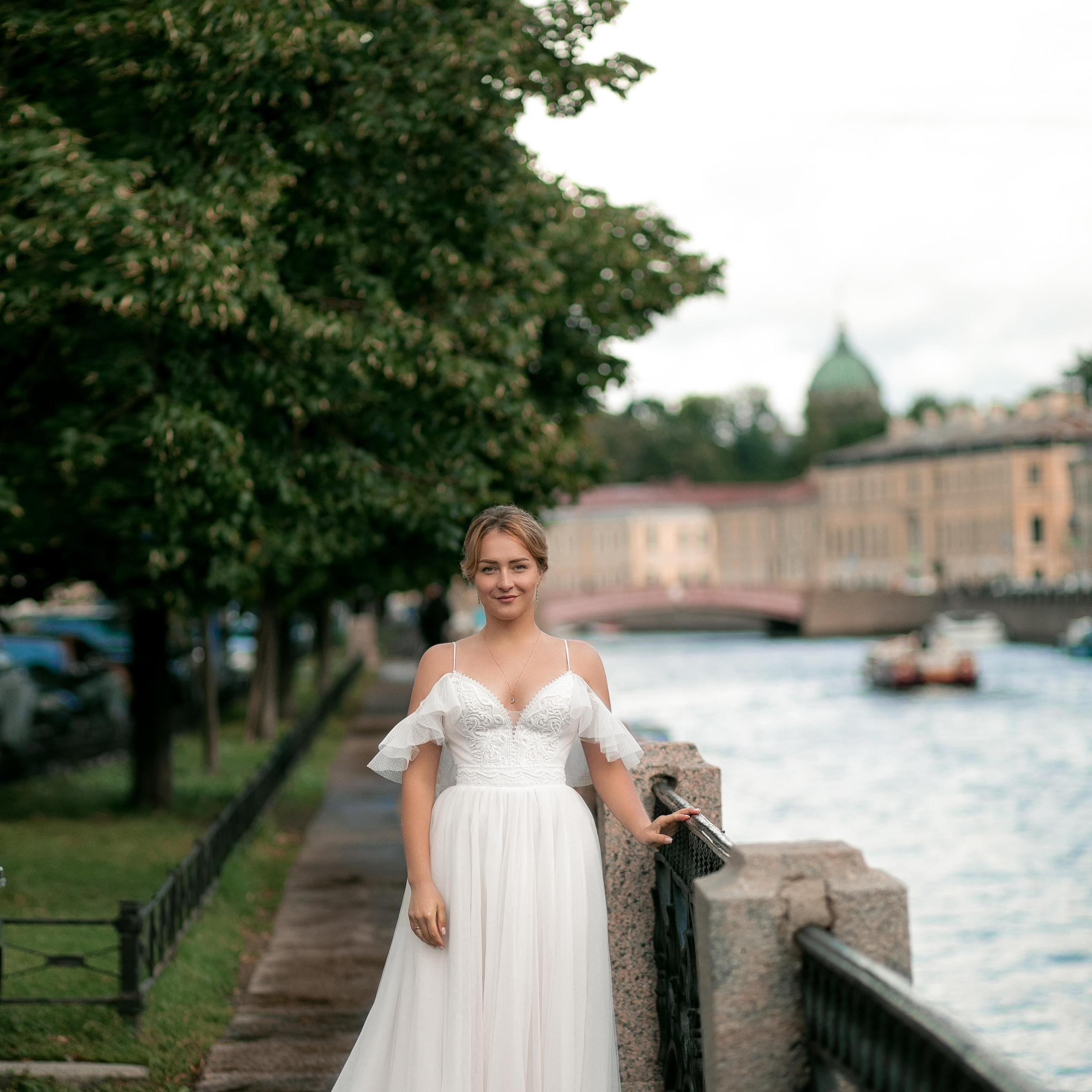 Свадебная осенняя фотосессия у Исаакия. Семейный и свадебный фотограф в Санкт-Петербурге Таша Семёнова