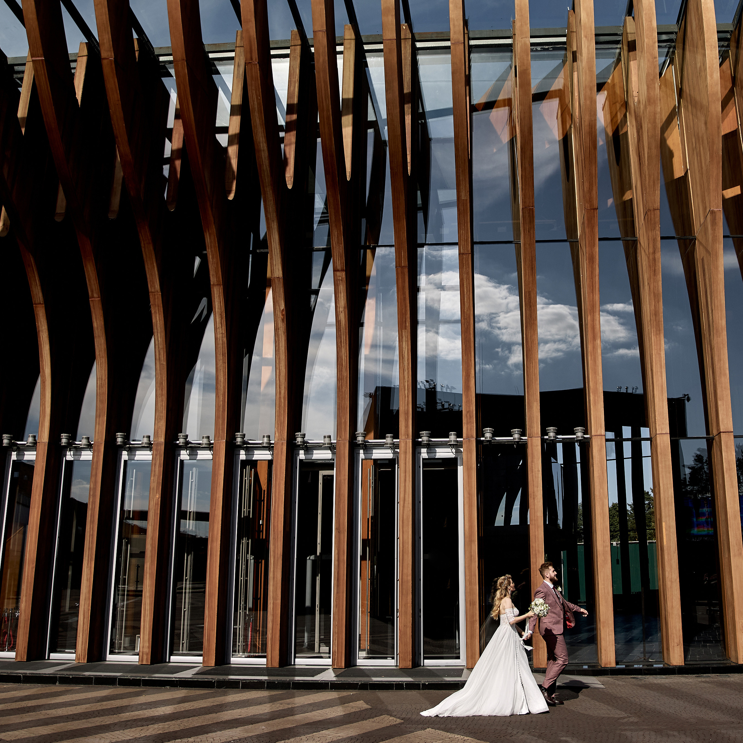 Места для свадебной прогулки в СПБ и ЛО. Свадебный фотограф СПБ Михаил Песиков