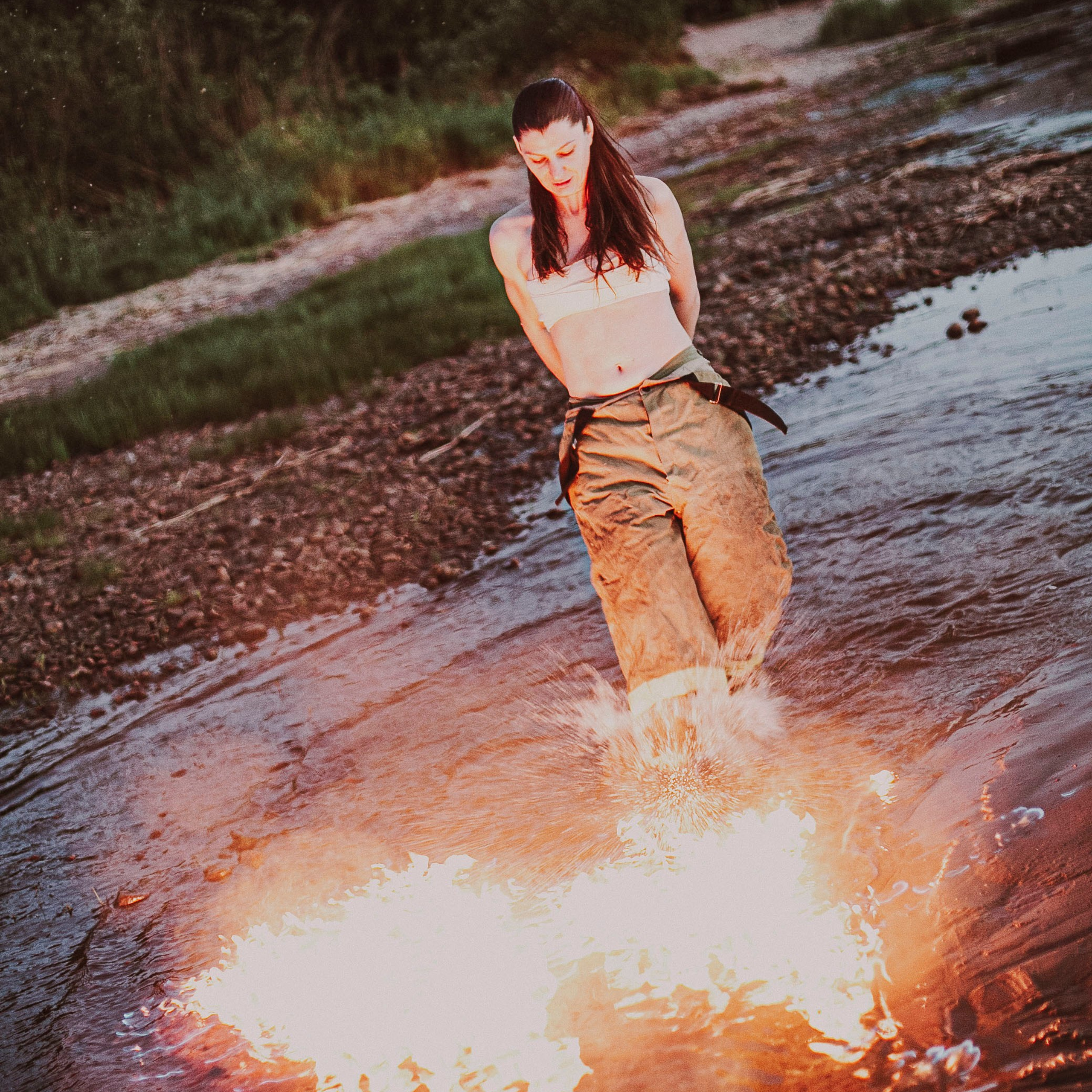 Настя. Фотосессия с огнем и водой. Эротический фотограф Ирина Подборская (18+)