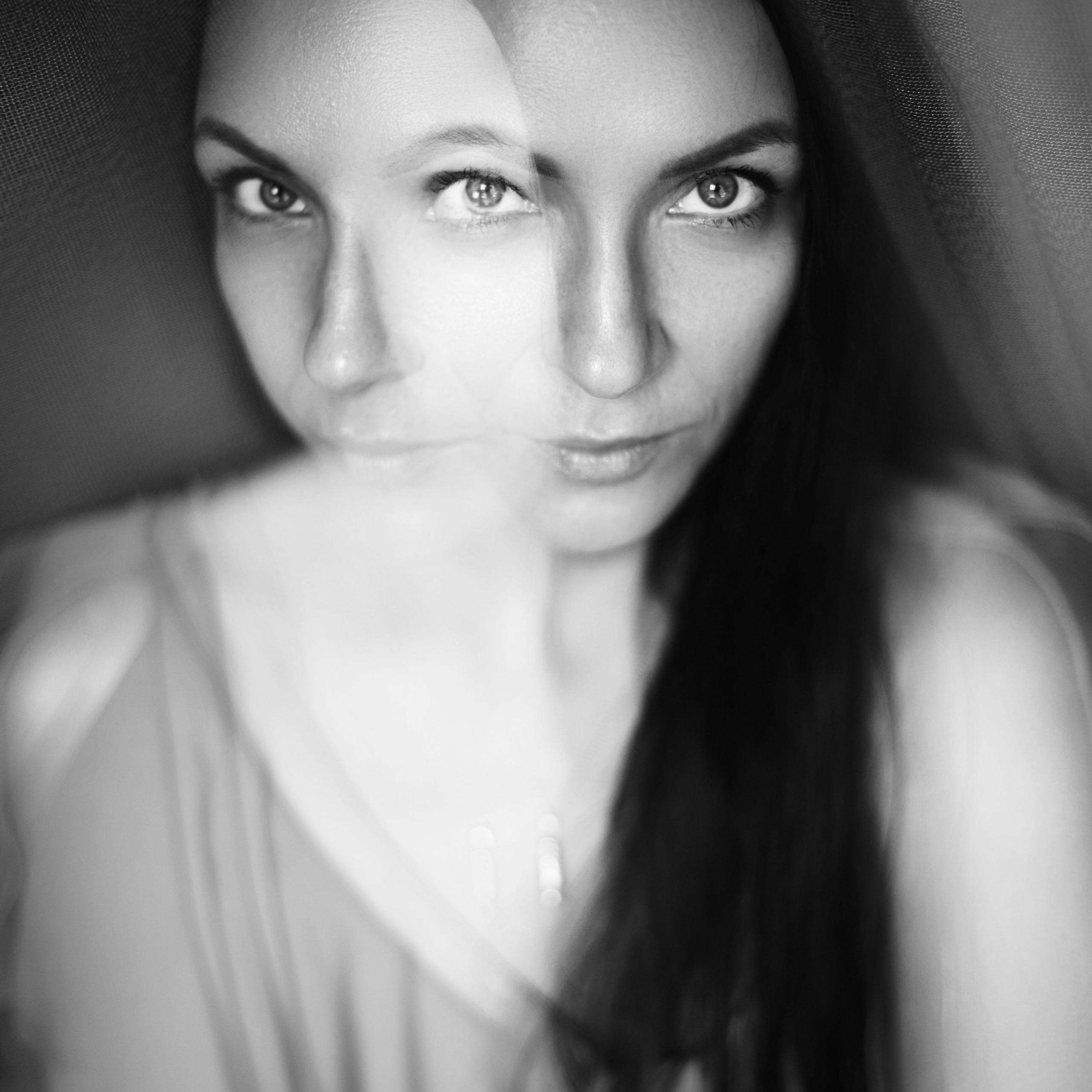 Яна. Сексолог и психолог. Эротический фотограф Ирина Подборская (18+)