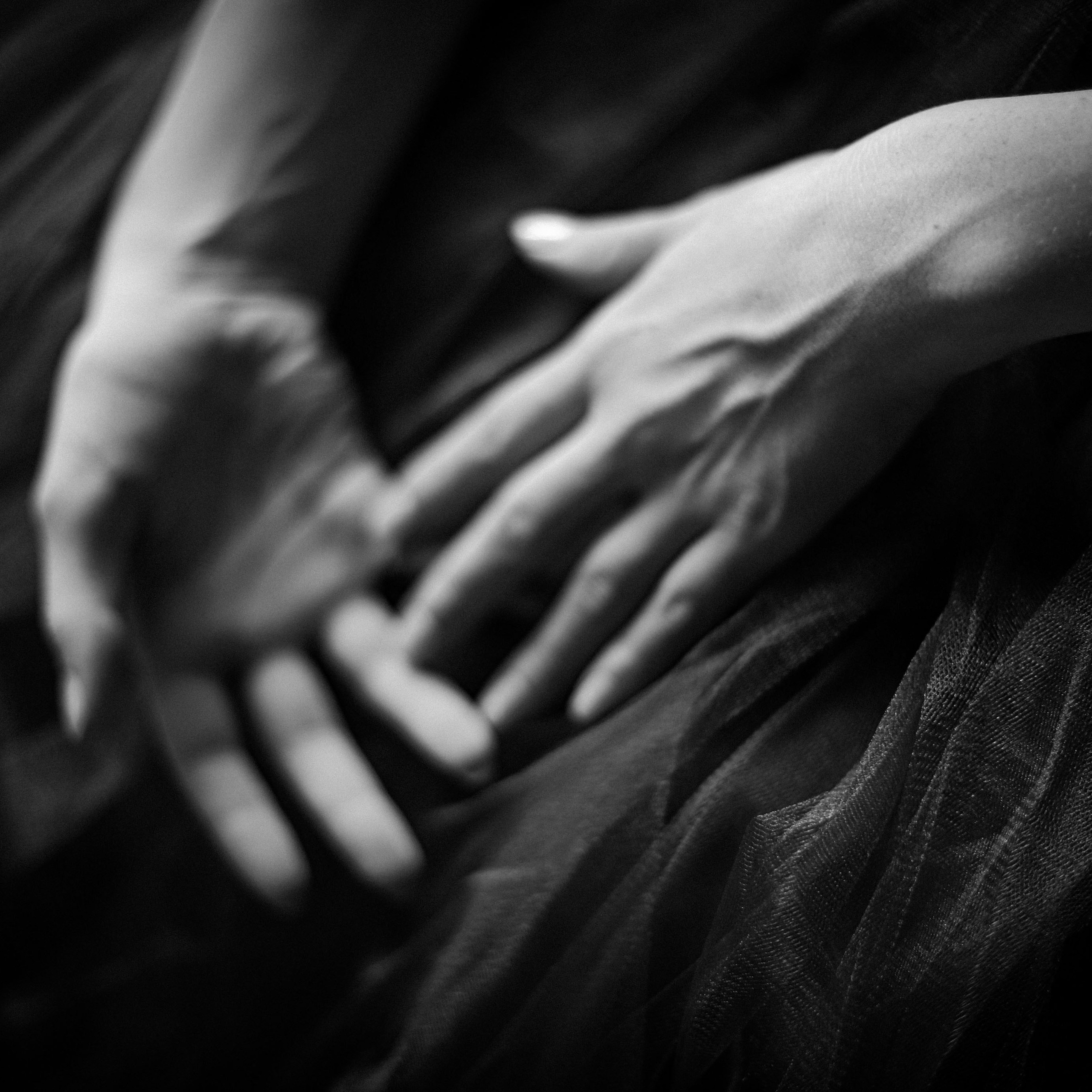 Танец рук Лизы. Эротический фотограф Ирина Подборская (18+)