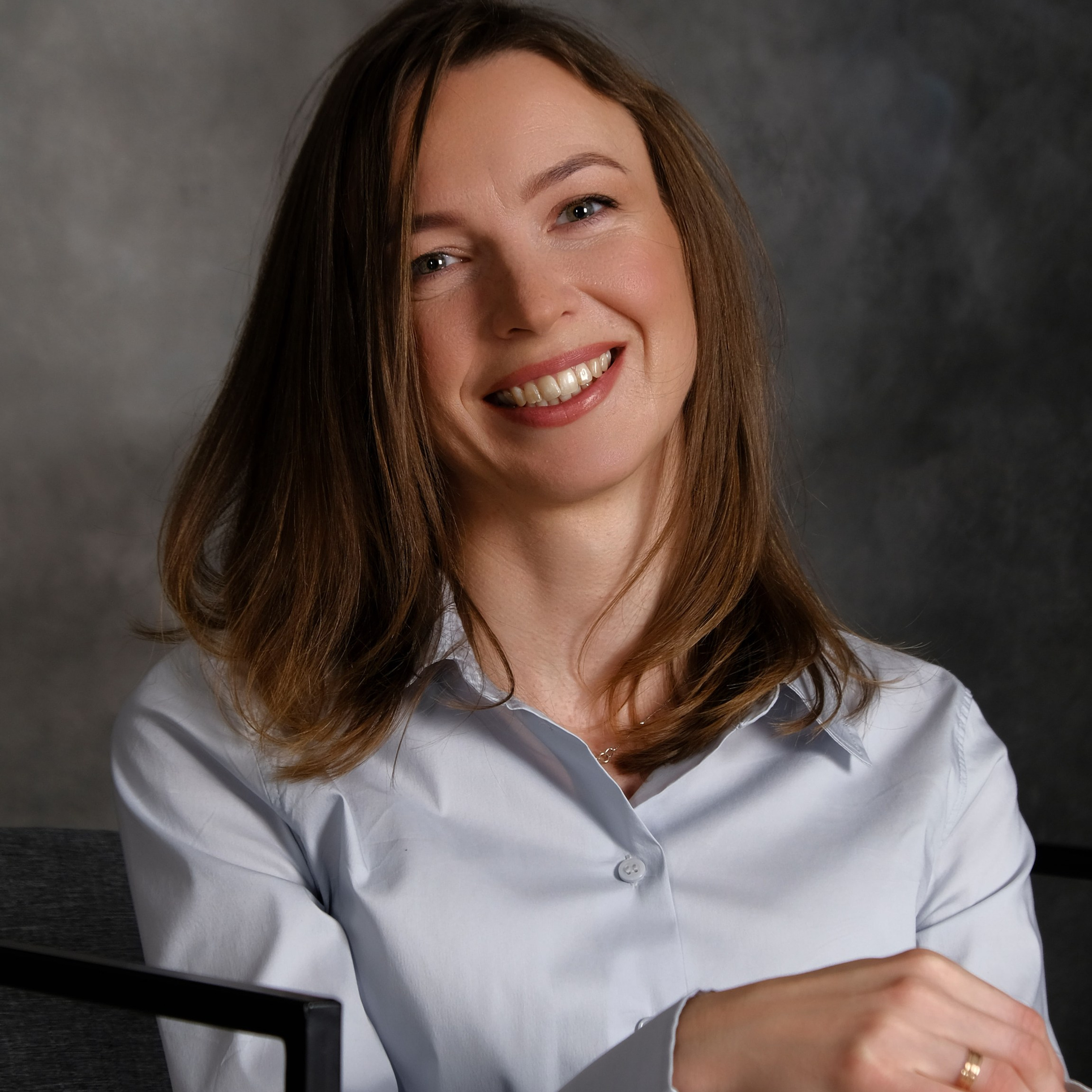 Деловая фотосессия для резюме в Санкт-Петербурге, фотограф Ирина Подборская 