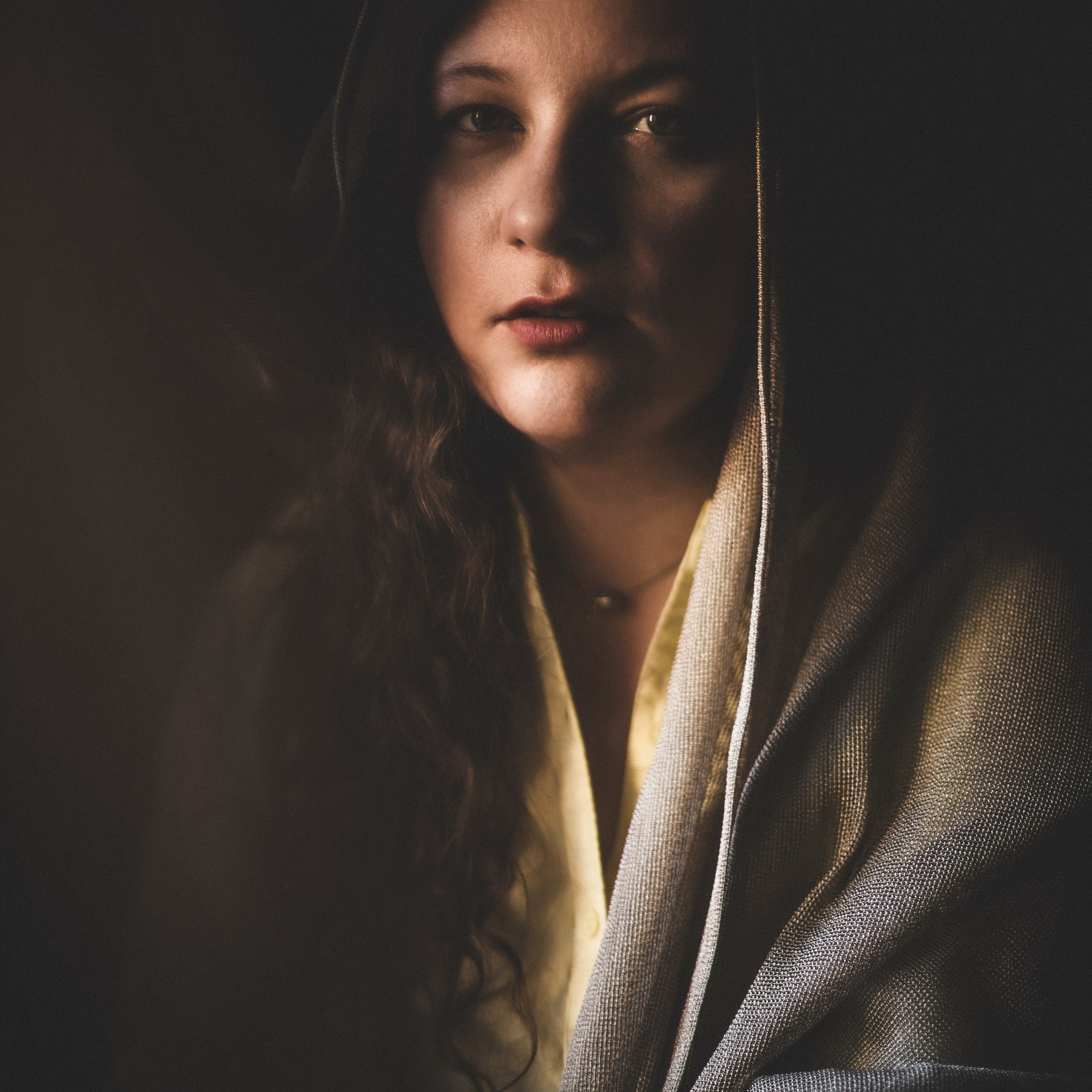 Художественная женская фотосессия с мягким светом, фотограф Ирина Подборская, Санкт-Петербург 