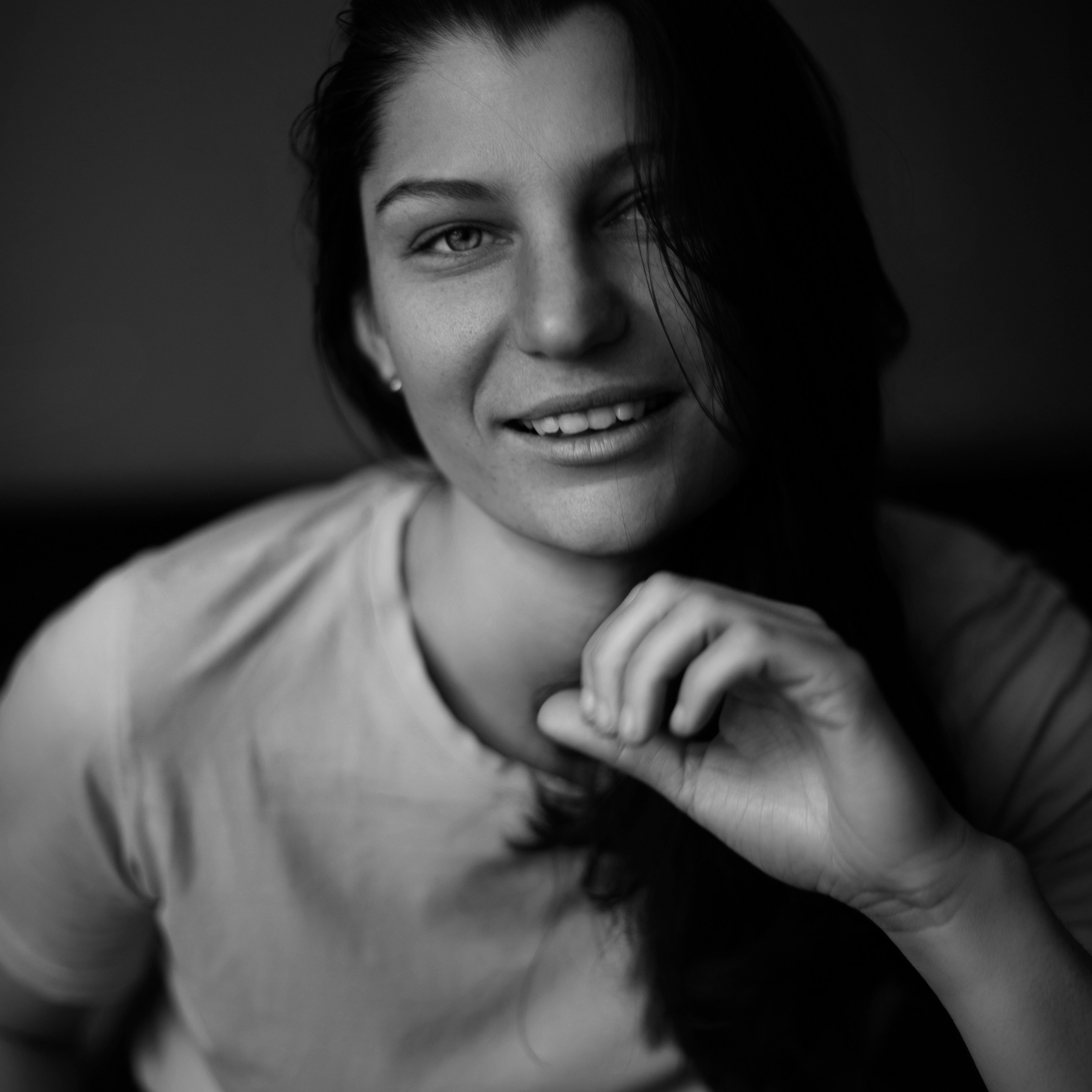 Настя. Портрет дома. Эротический фотограф Ирина Подборская (18+)