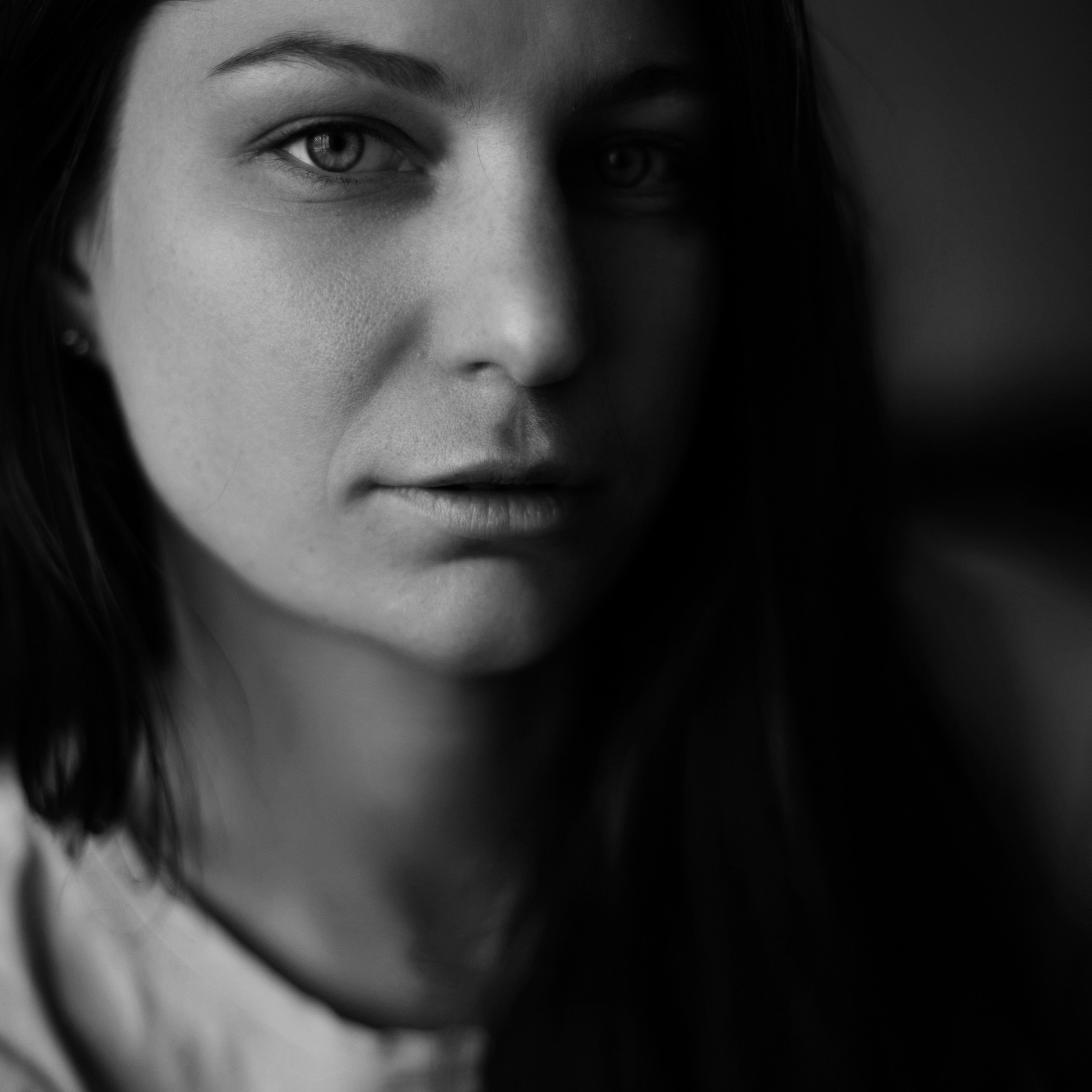 Настя. Портрет дома. Эротический фотограф Ирина Подборская (18+)