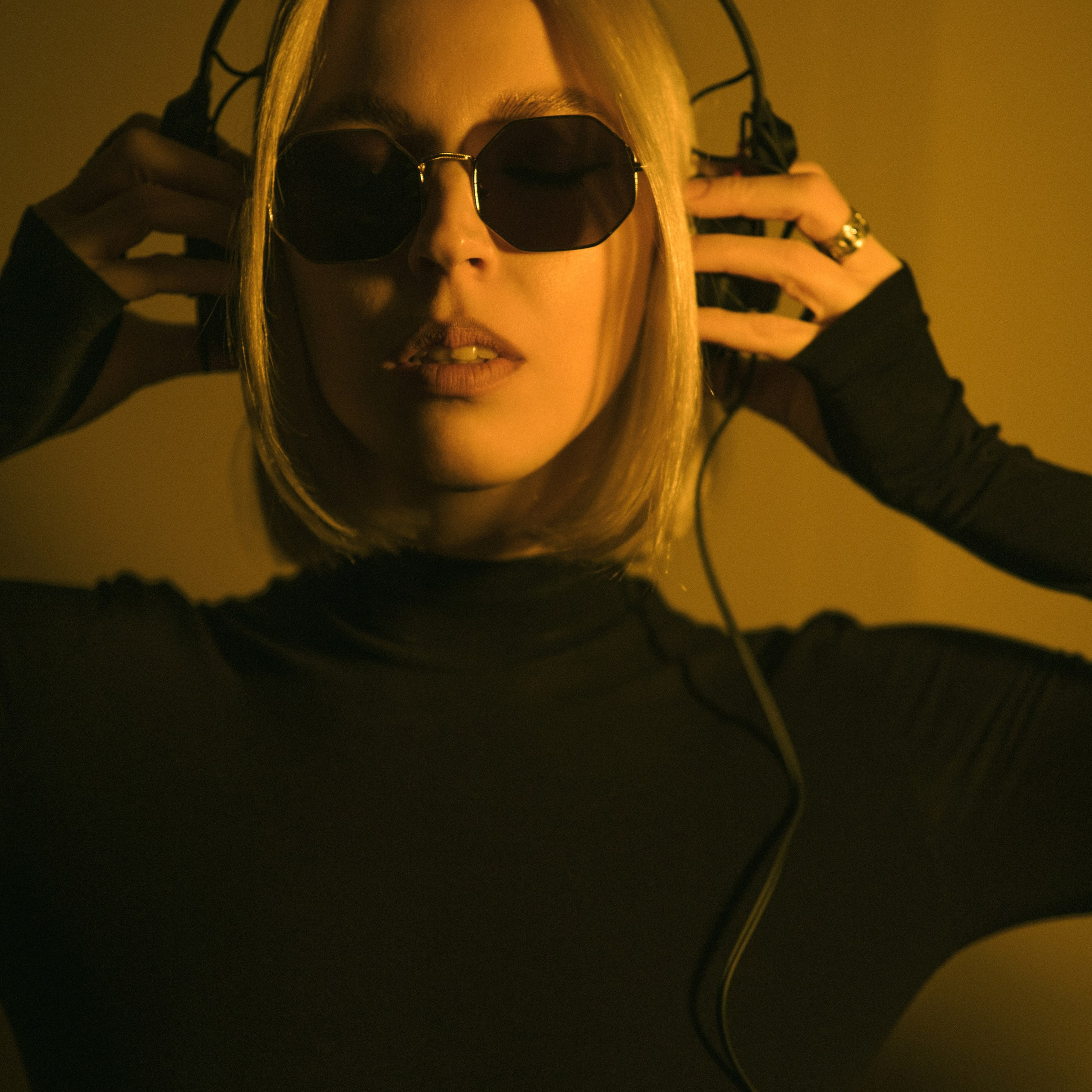 сон музыки.