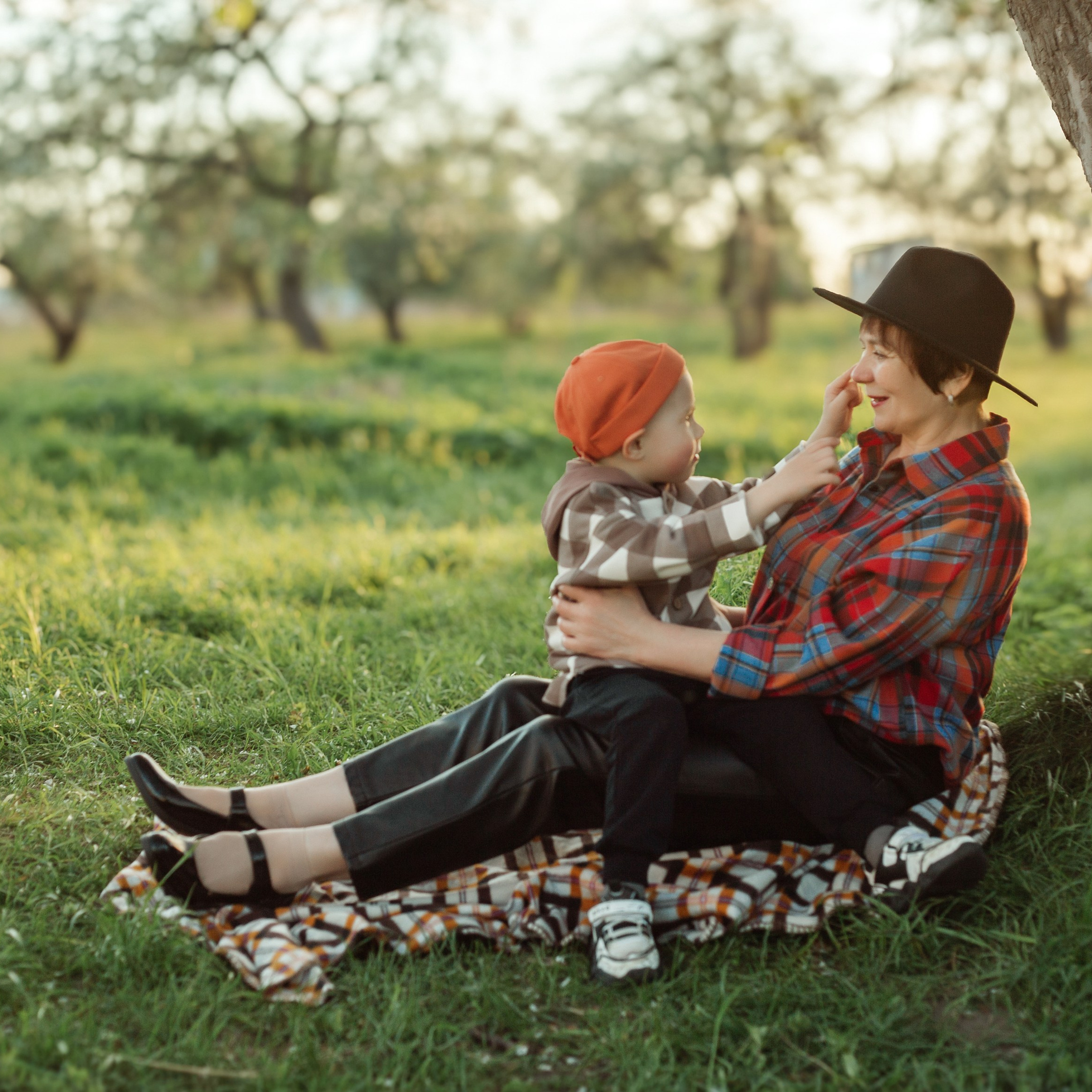 Ирина, Миша и Елена