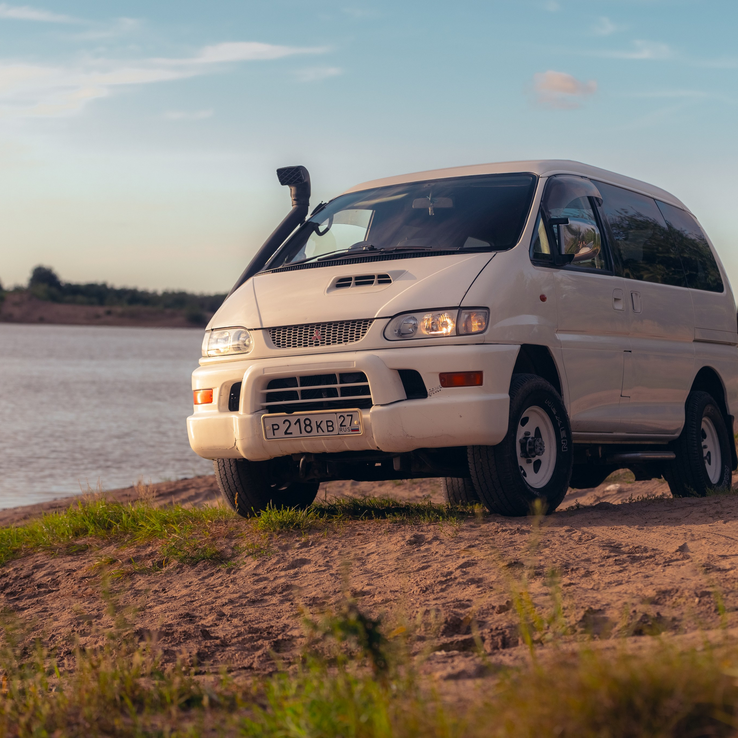 Mitsubishi Delica