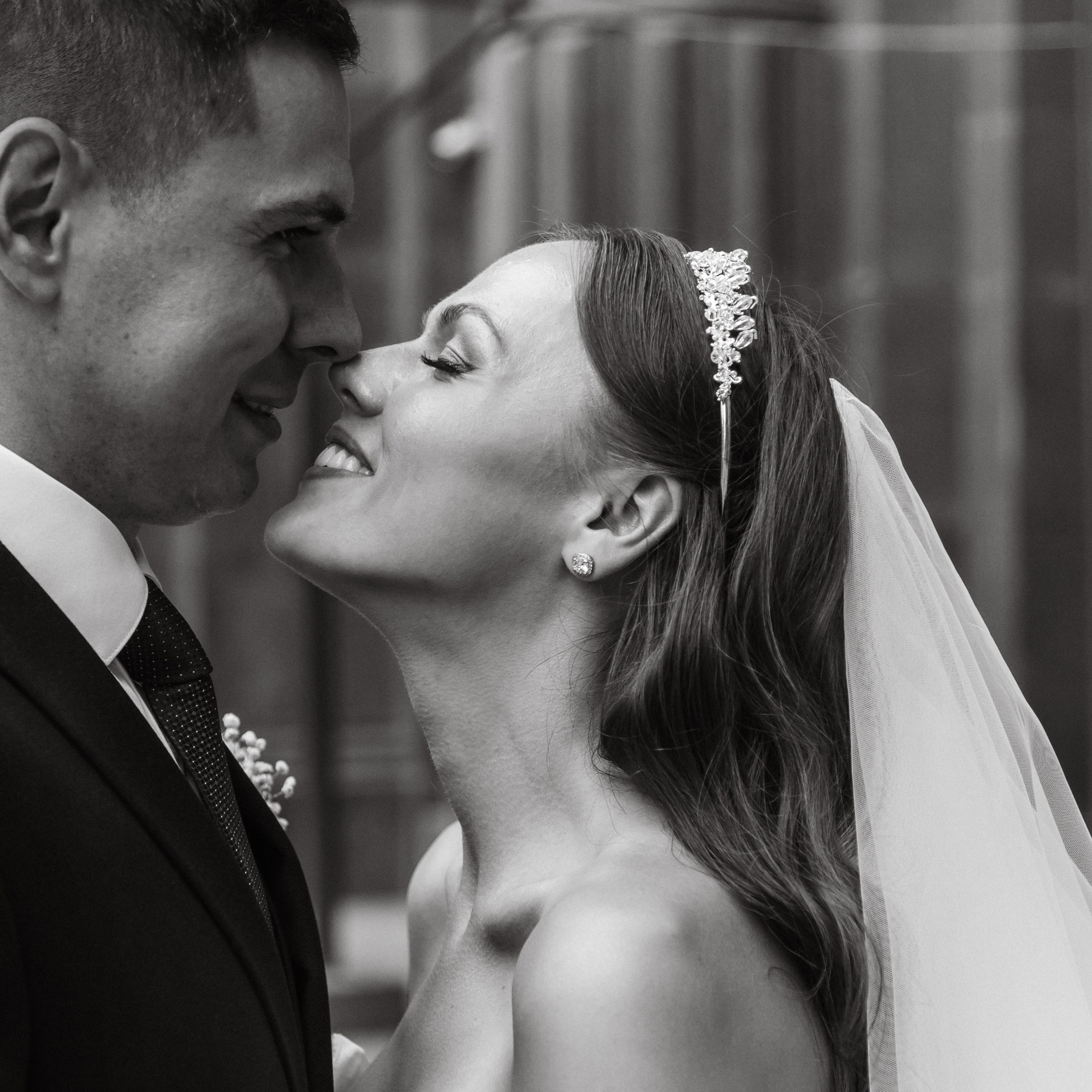 Оставить отзыв свадебному фотографу Антону Стренковскому. Фотограф Антон Стренковский. Свадебная хроника в Москве