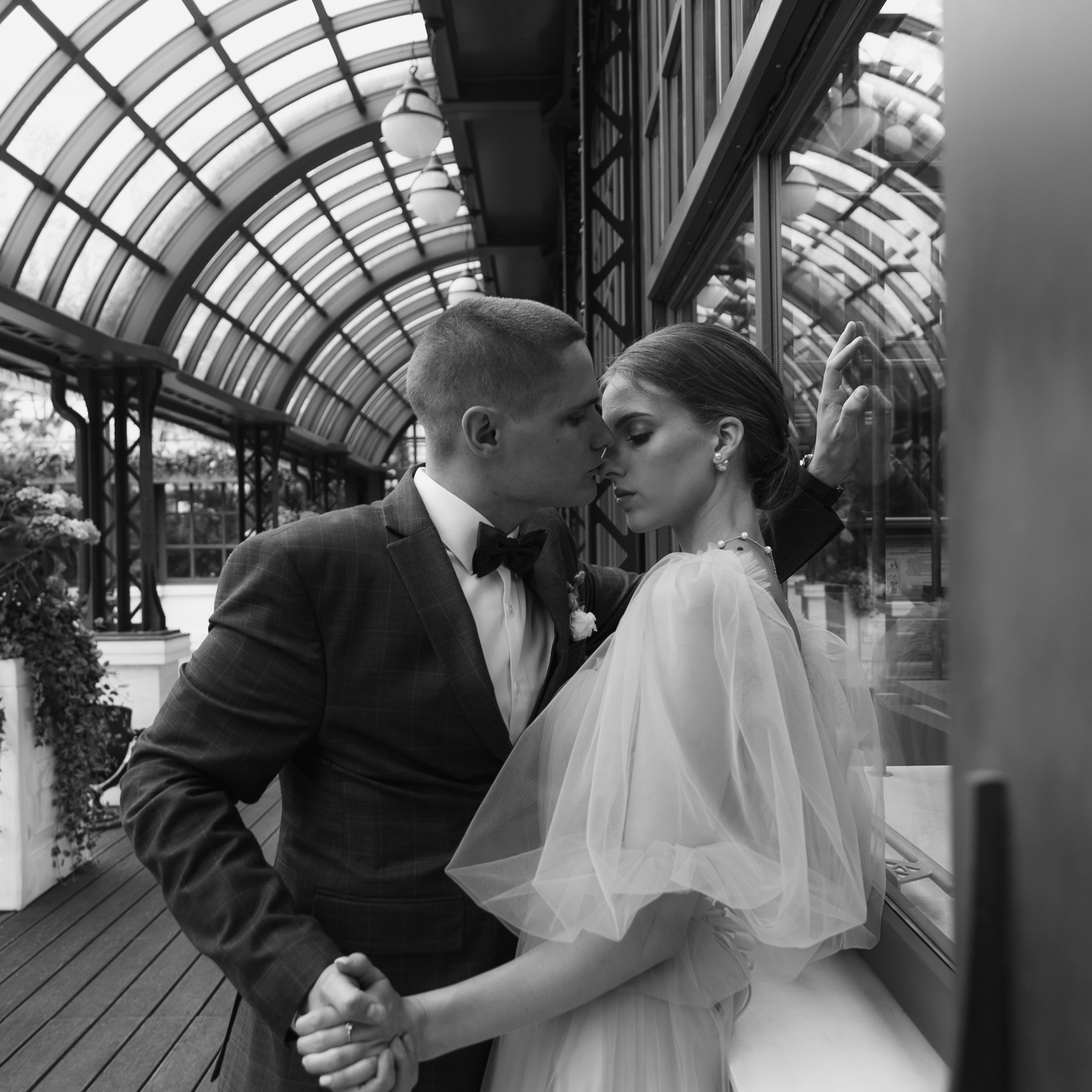 Оставить отзыв свадебному фотографу Антону Стренковскому. Фотограф Антон Стренковский. Свадебная хроника в Москве