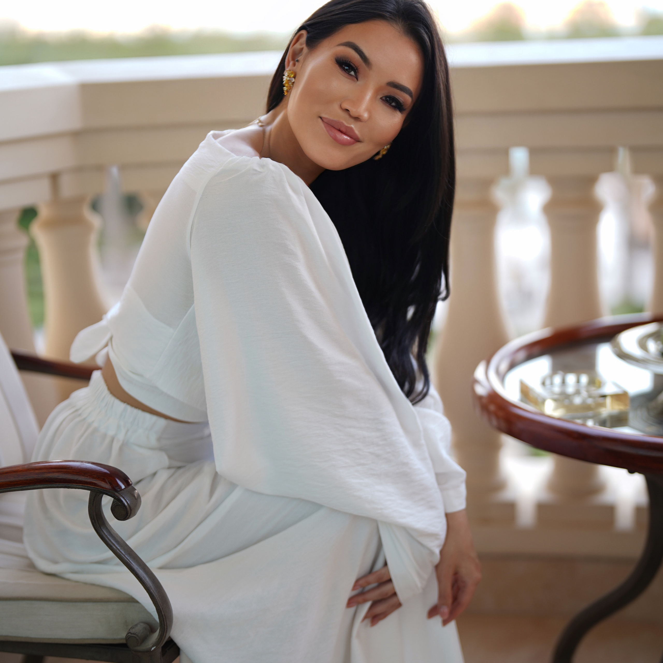 Hotel. Главная