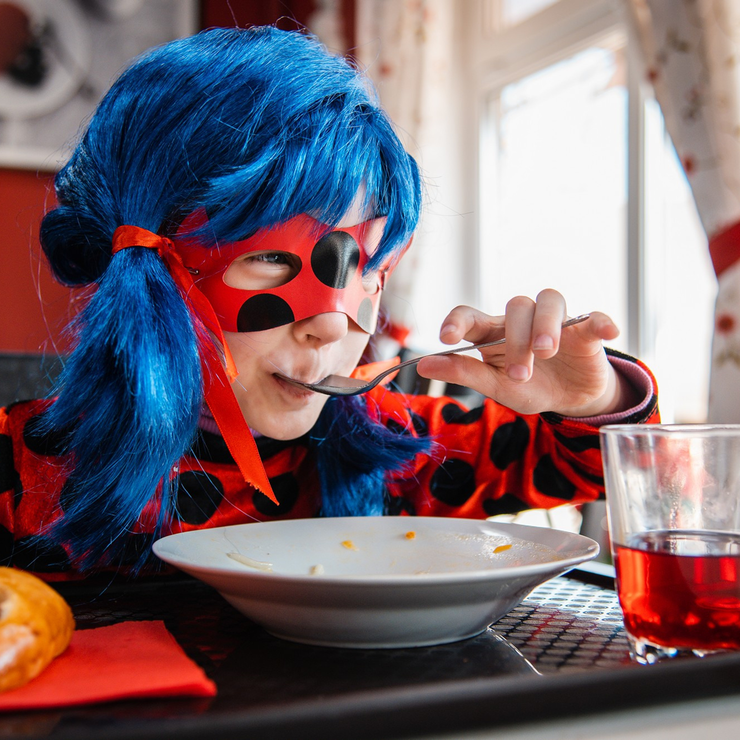 2021 Обычная жизнь девочки-супергероя