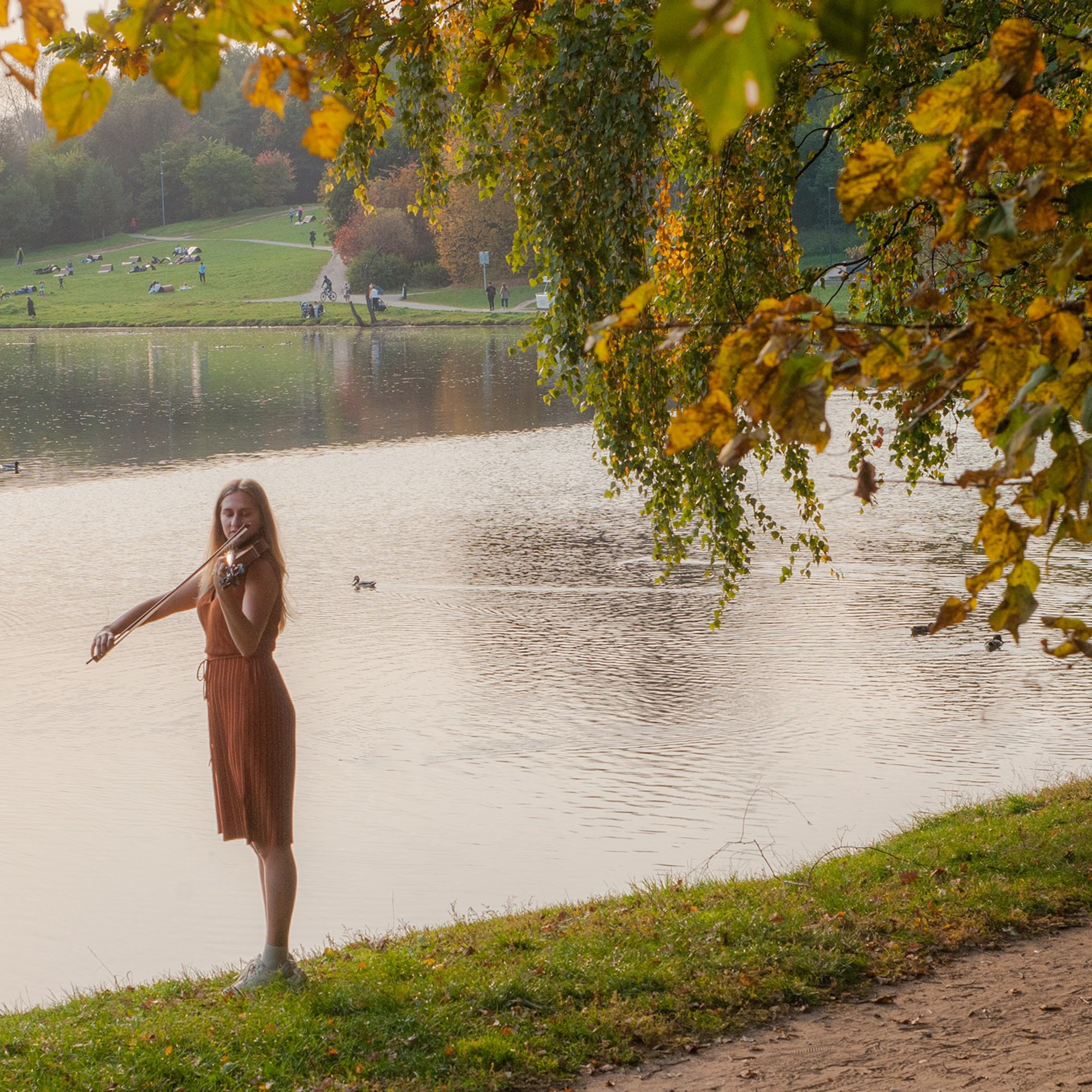 2020 Прогулка с Аней и скрипкой