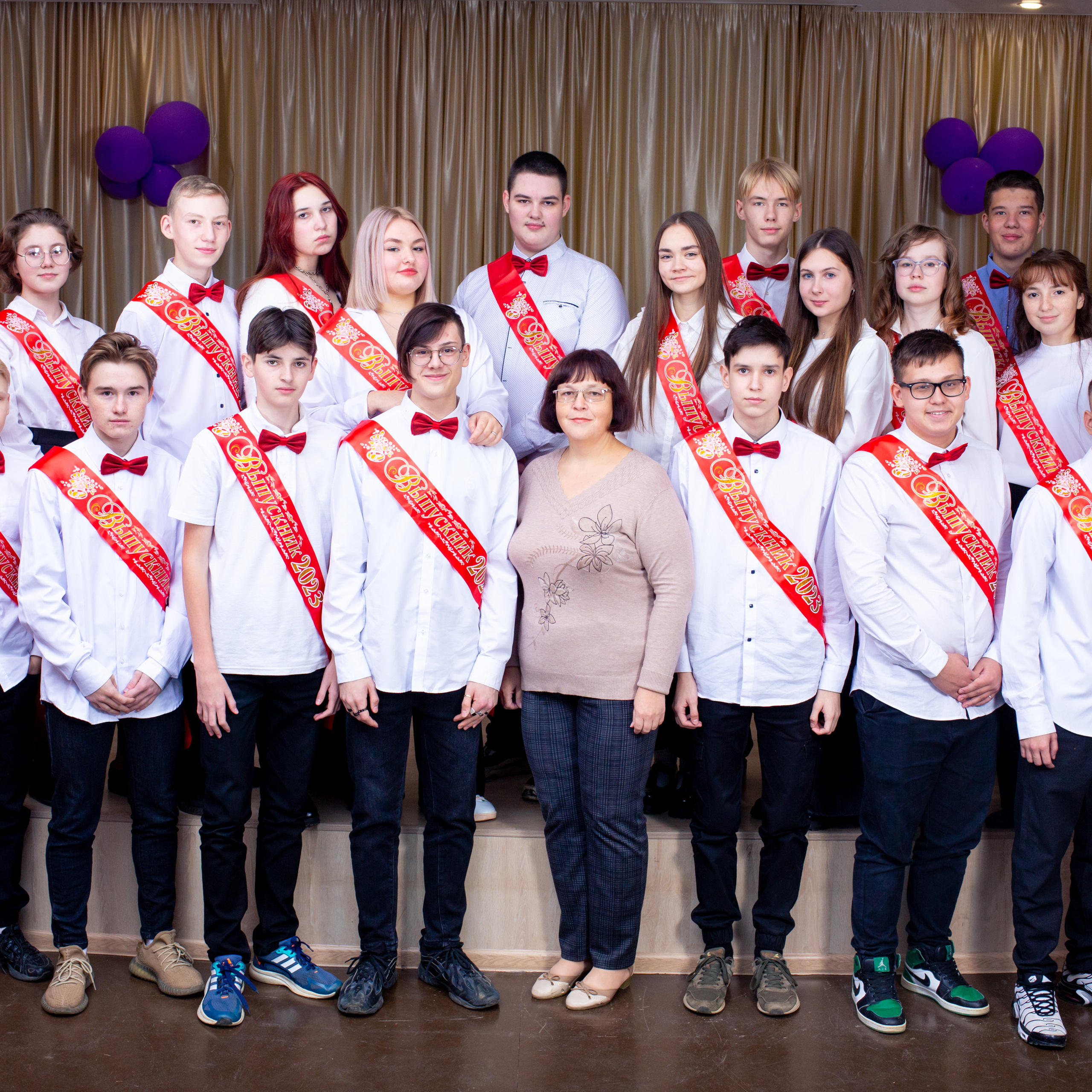 Отзывы о фотографе. Антонина Свешникова. Фотограф Антонина Свешникова. ВЫПУСКНЫЕ ФОТОКНИГИ для детских садов и школ. Москва, Владимир